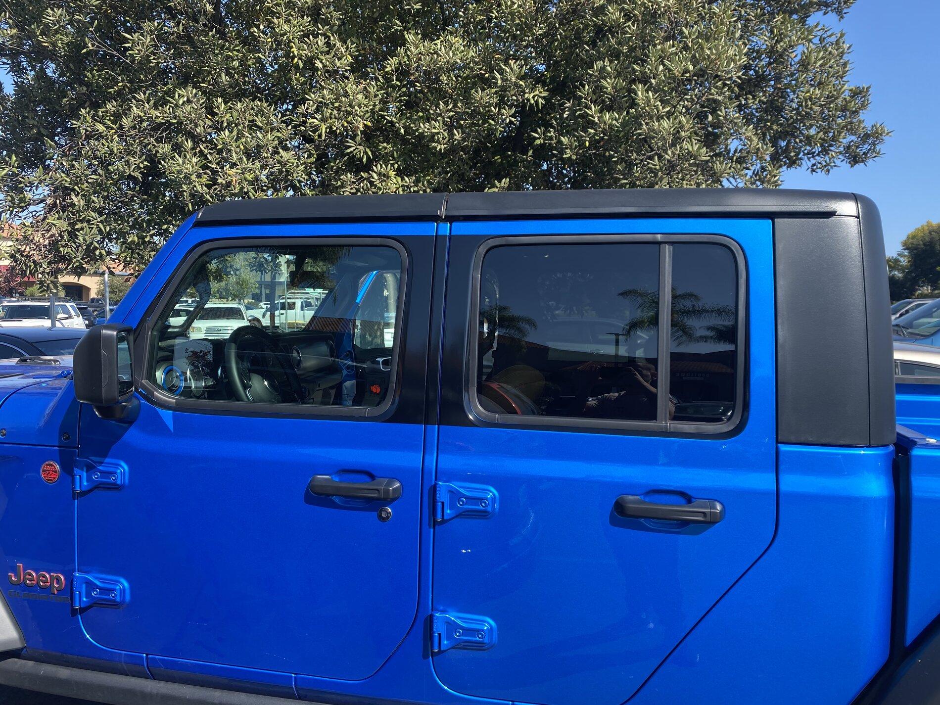 Jeep Gladiator Hydro Blue Diesel Rubicon  - “The Blue King” EBE1B8CF-2124-4C33-81F0-ABE5E9D8F10F