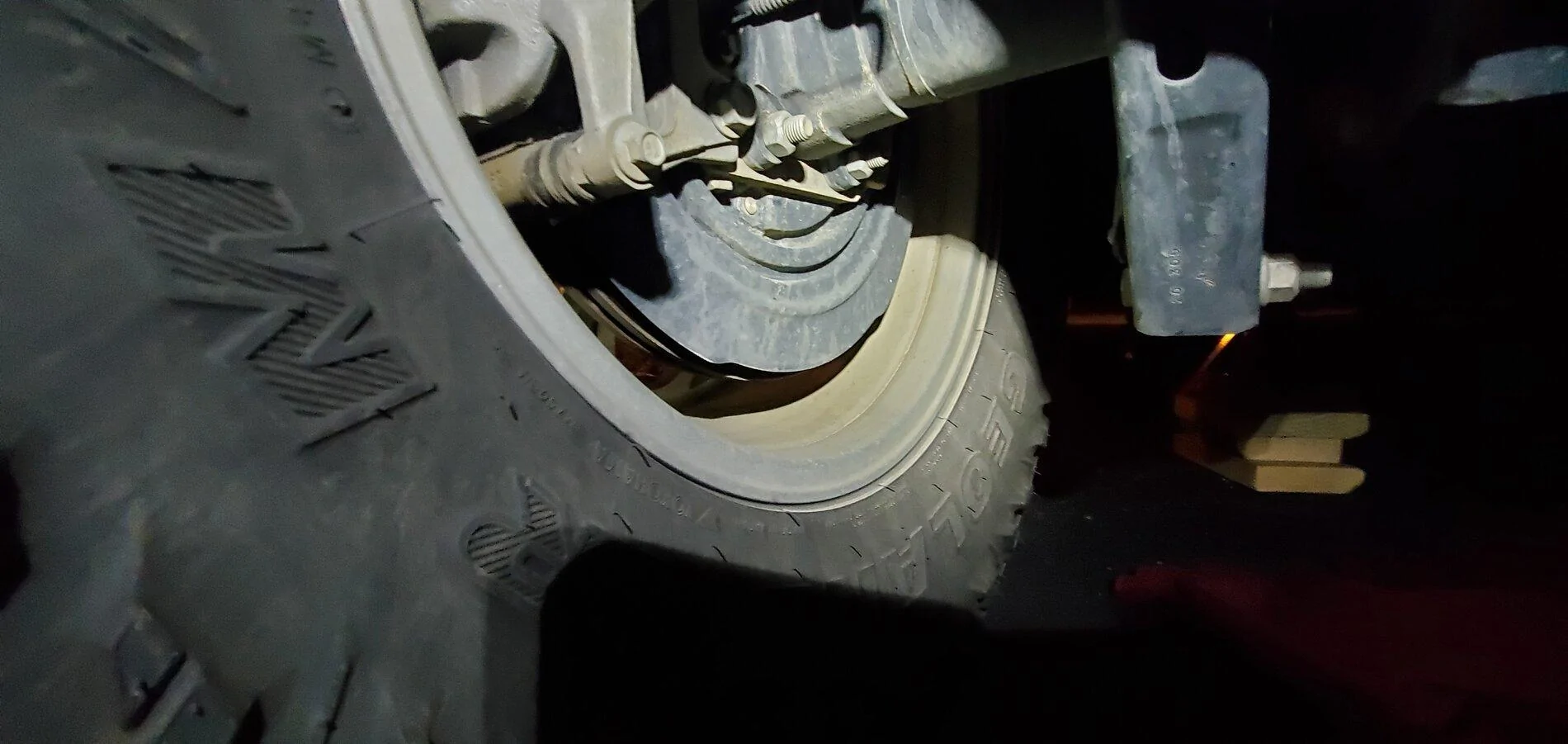 Jeep Gladiator Leaking axle seal? 20211007_231717