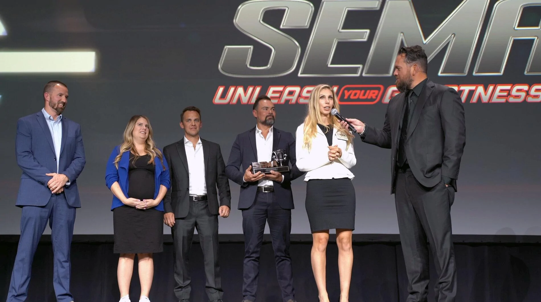 Jeep Gladiator Announcement: ORACLE Lighting awarded SEMA Manufacturer of the Year 2021 SEMA Award Img