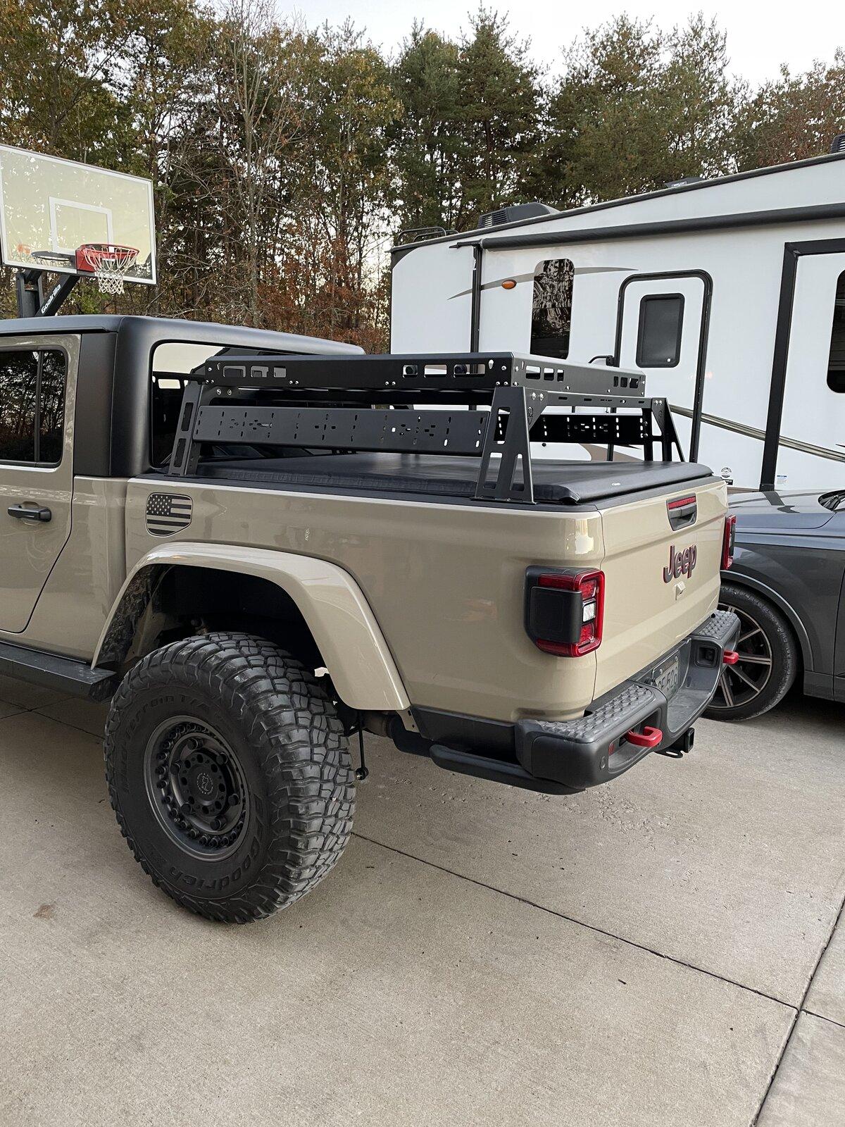 Jeep Gladiator Bed racks with cover? B39763C0-55AE-41A9-A3A2-4D07EFC7F2A3