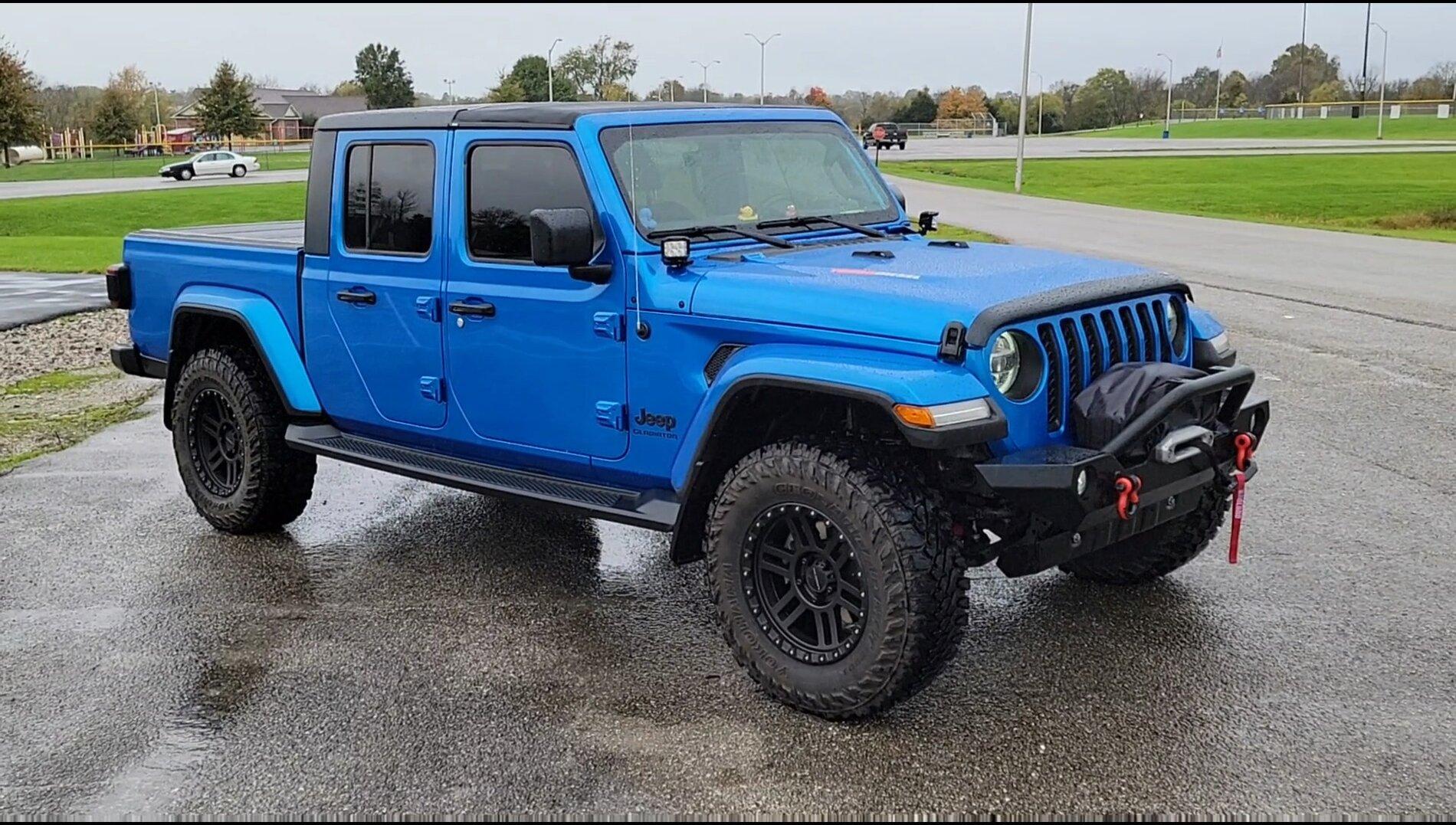 Jeep Gladiator HYDRO BLUE PEARL Gladiator JT Club VideoCapture_20211030-122916