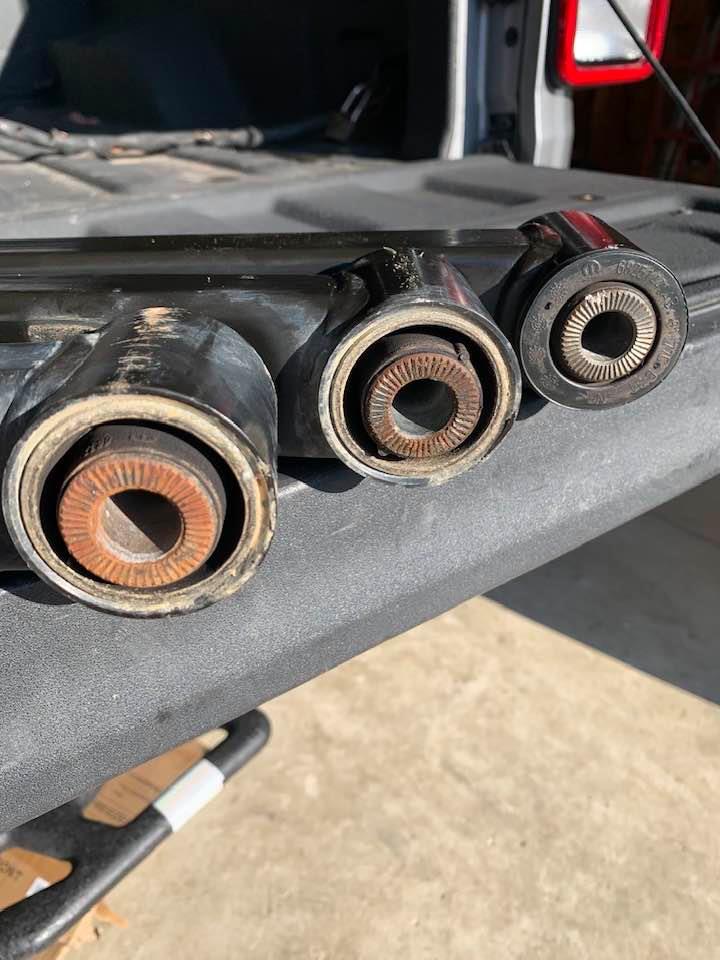 Jeep Gladiator Sucked in Bushings on Mopar 2inch lift Control Arms, were thy like that when new?? 255891680_2693710620938903_8002958667409365493_n