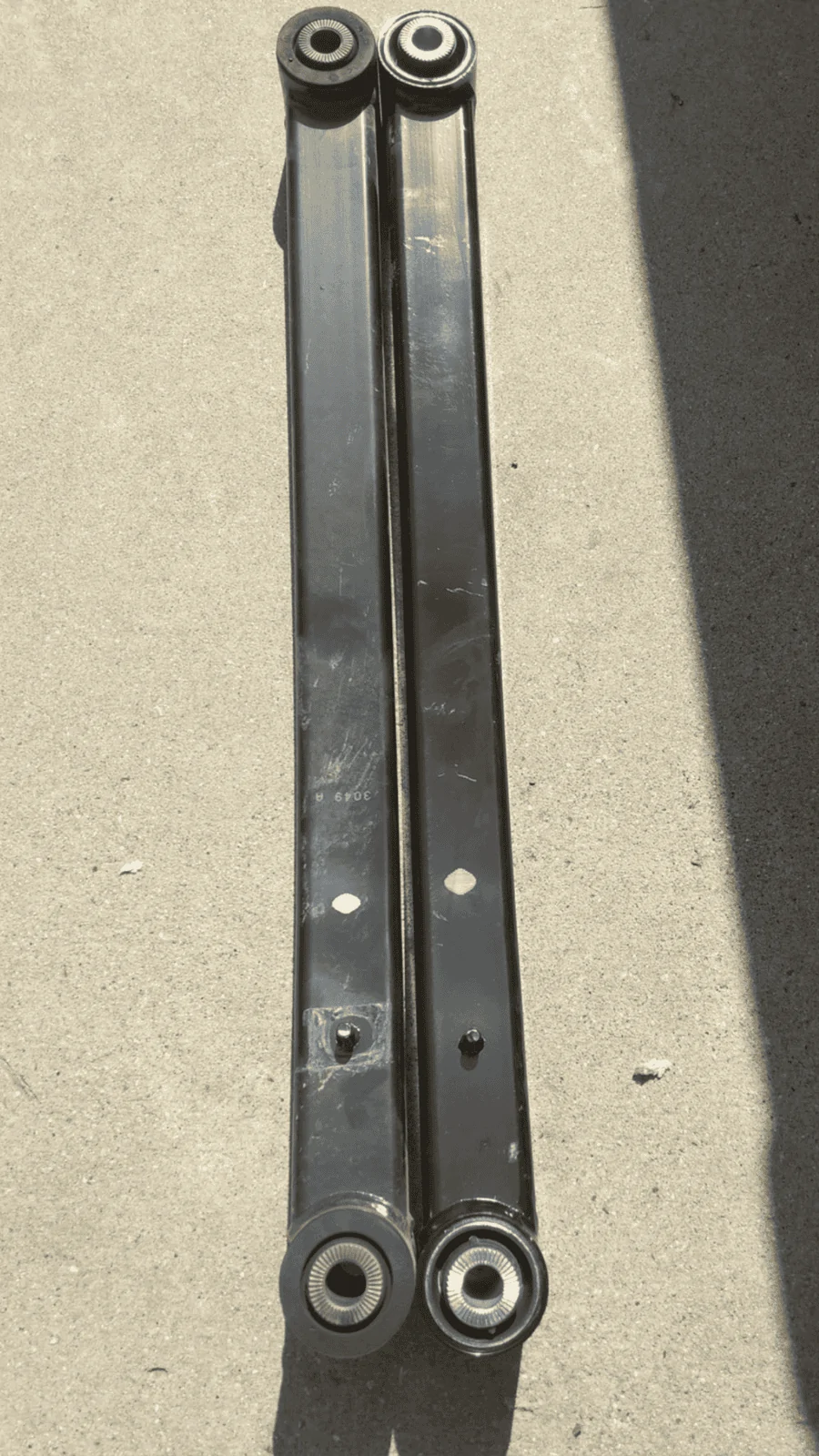 Jeep Gladiator Sucked in Bushings on Mopar 2inch lift Control Arms, were thy like that when new?? 44AD2659-C07A-44E1-9CAC-ADF9E0E61626