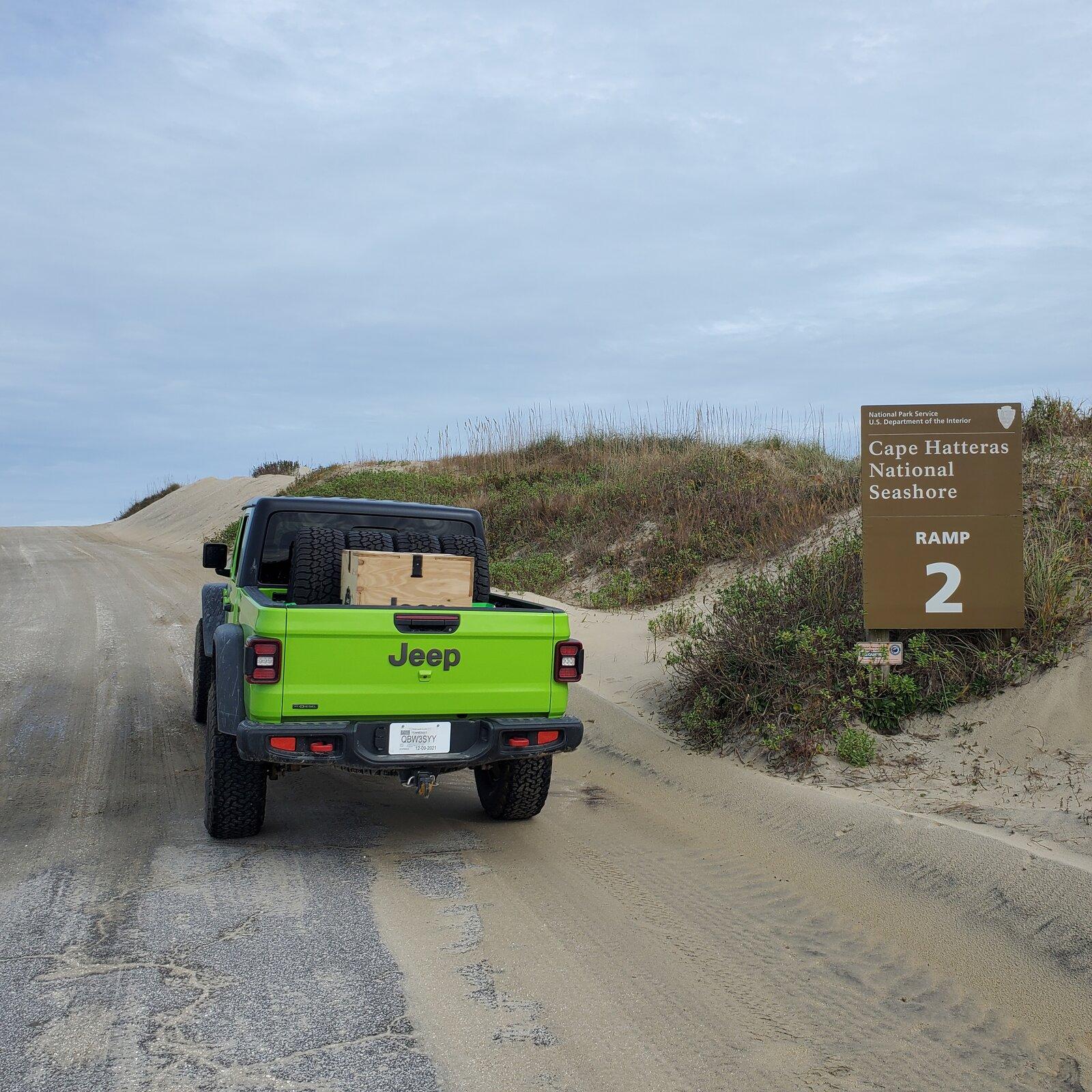 Jeep Gladiator The trip home from Gupton to Ca ongoing - picked up Gecko JT 20211112_122916