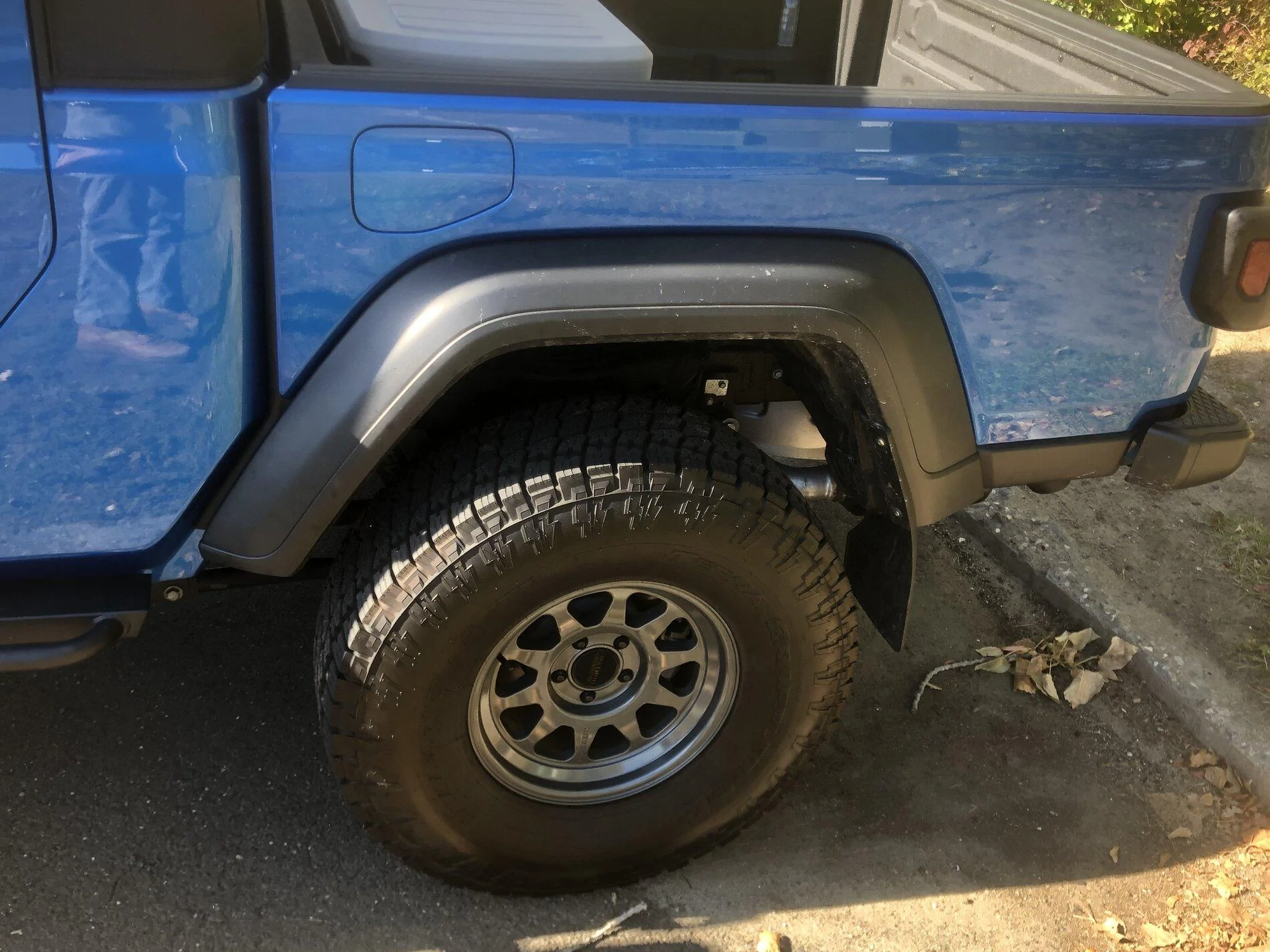 Jeep Gladiator 2021 Jeep Gladiator For Sale D822D93B-6D9D-4E70-B099-5F08077D8518