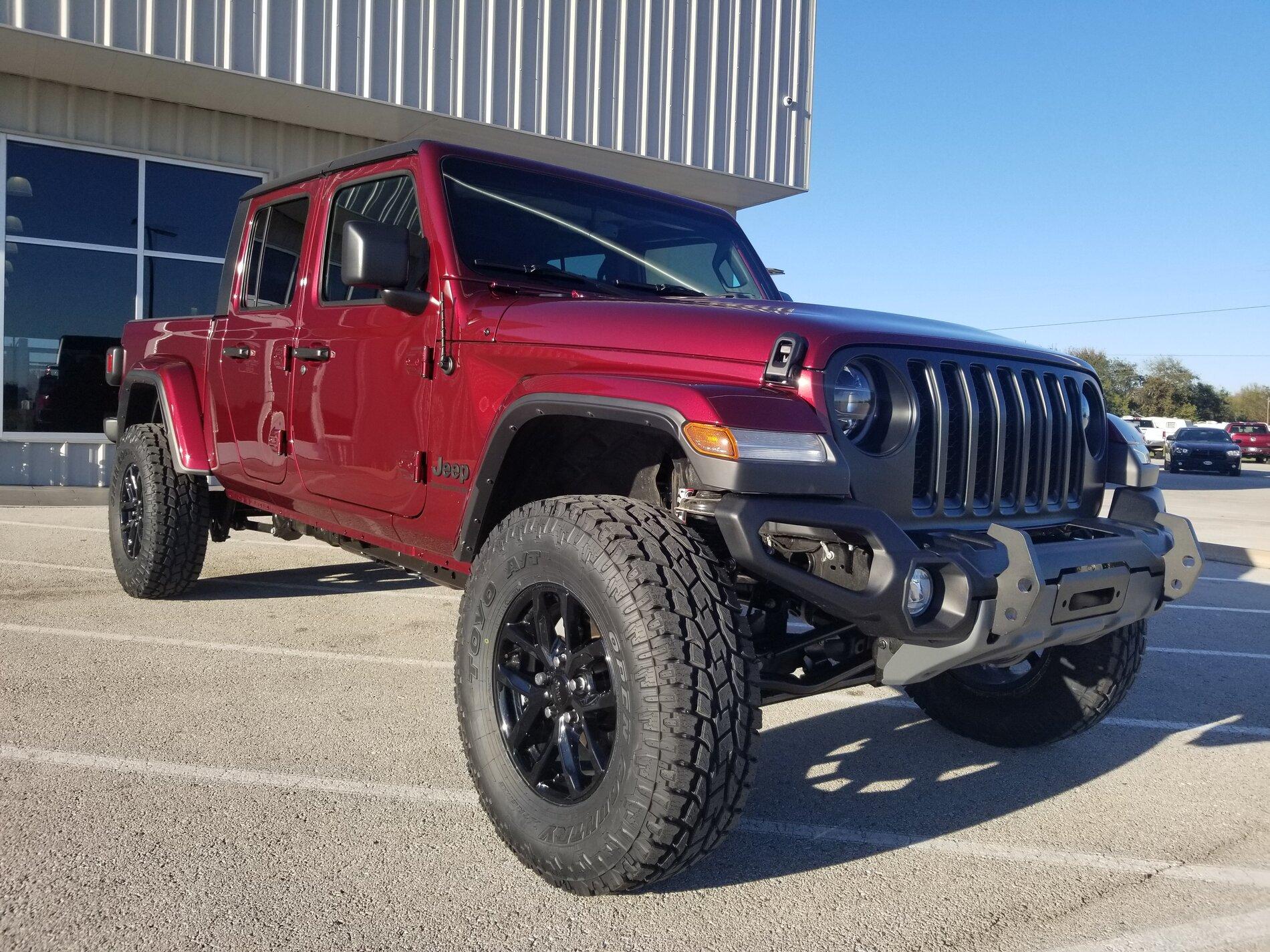 Jeep Gladiator Snazzberry Gladiator JT club 20211111_161655