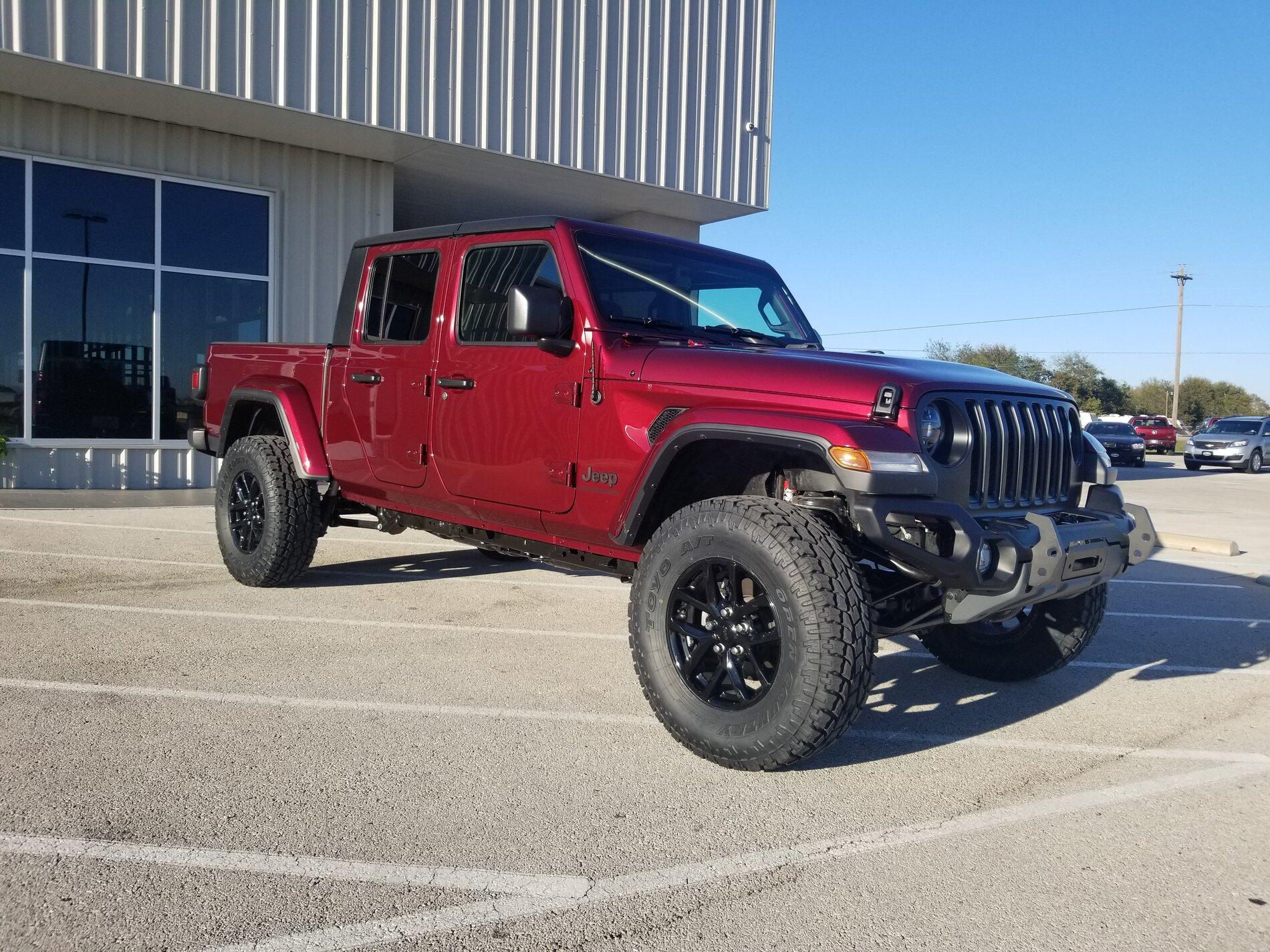 Jeep Gladiator Snazzberry Gladiator JT club 20211111_161536