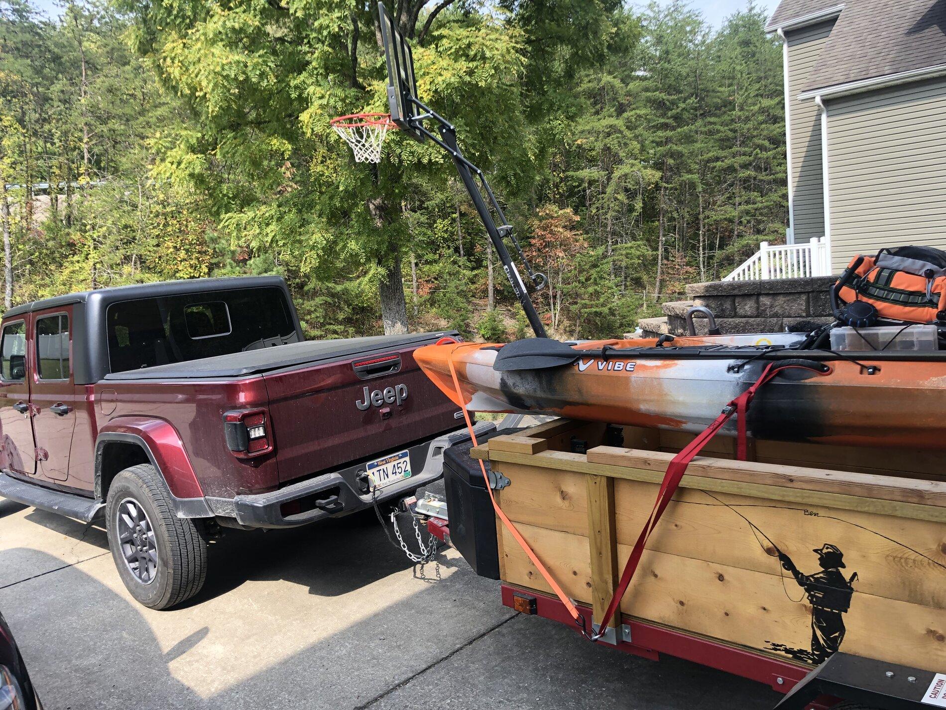Jeep Gladiator How do you guys carry your kayaks? B3C4ACE7-A19E-4424-AACD-B655260D9F9D