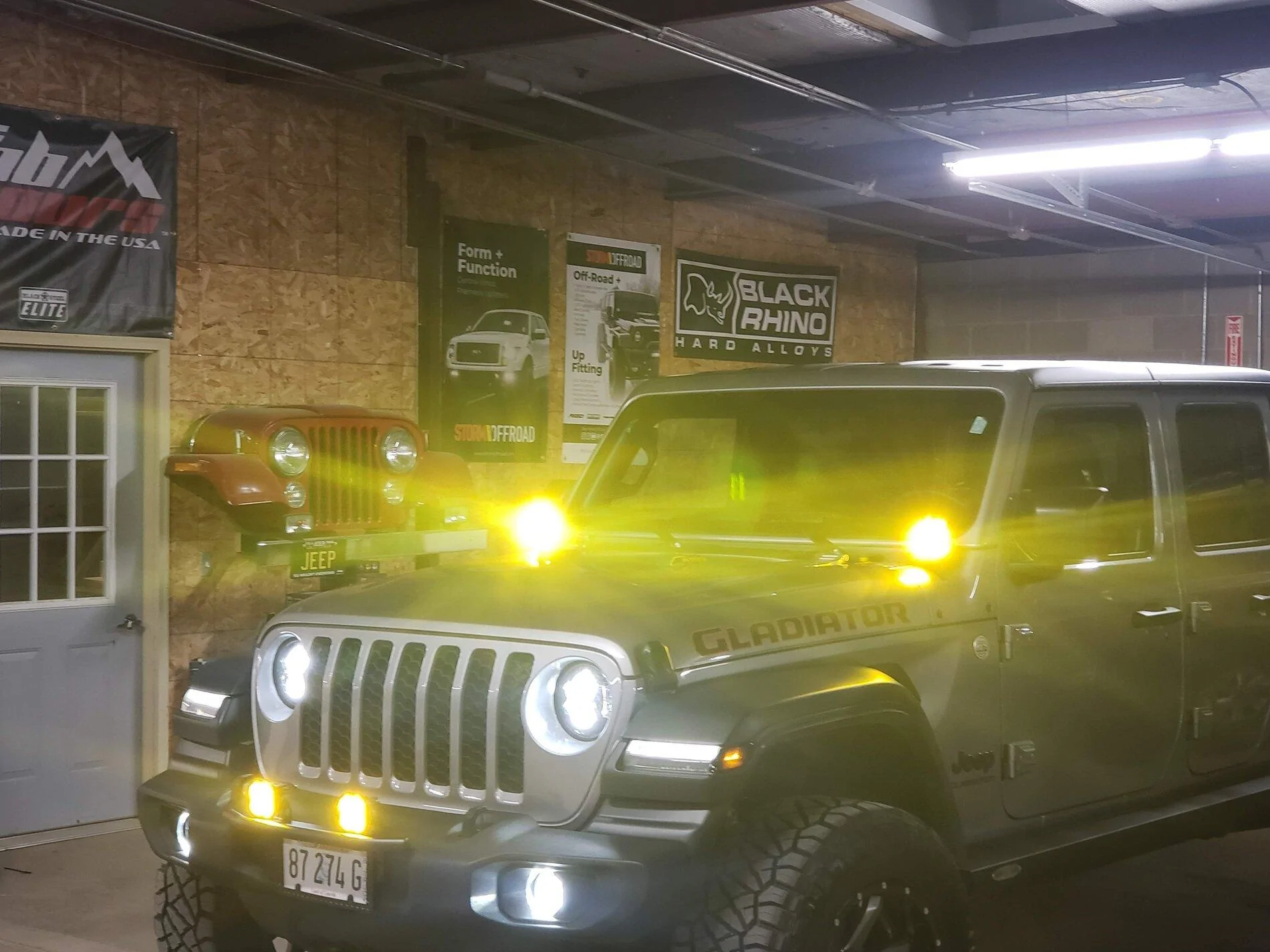 Jeep Gladiator Cowl lights 20200228_184617