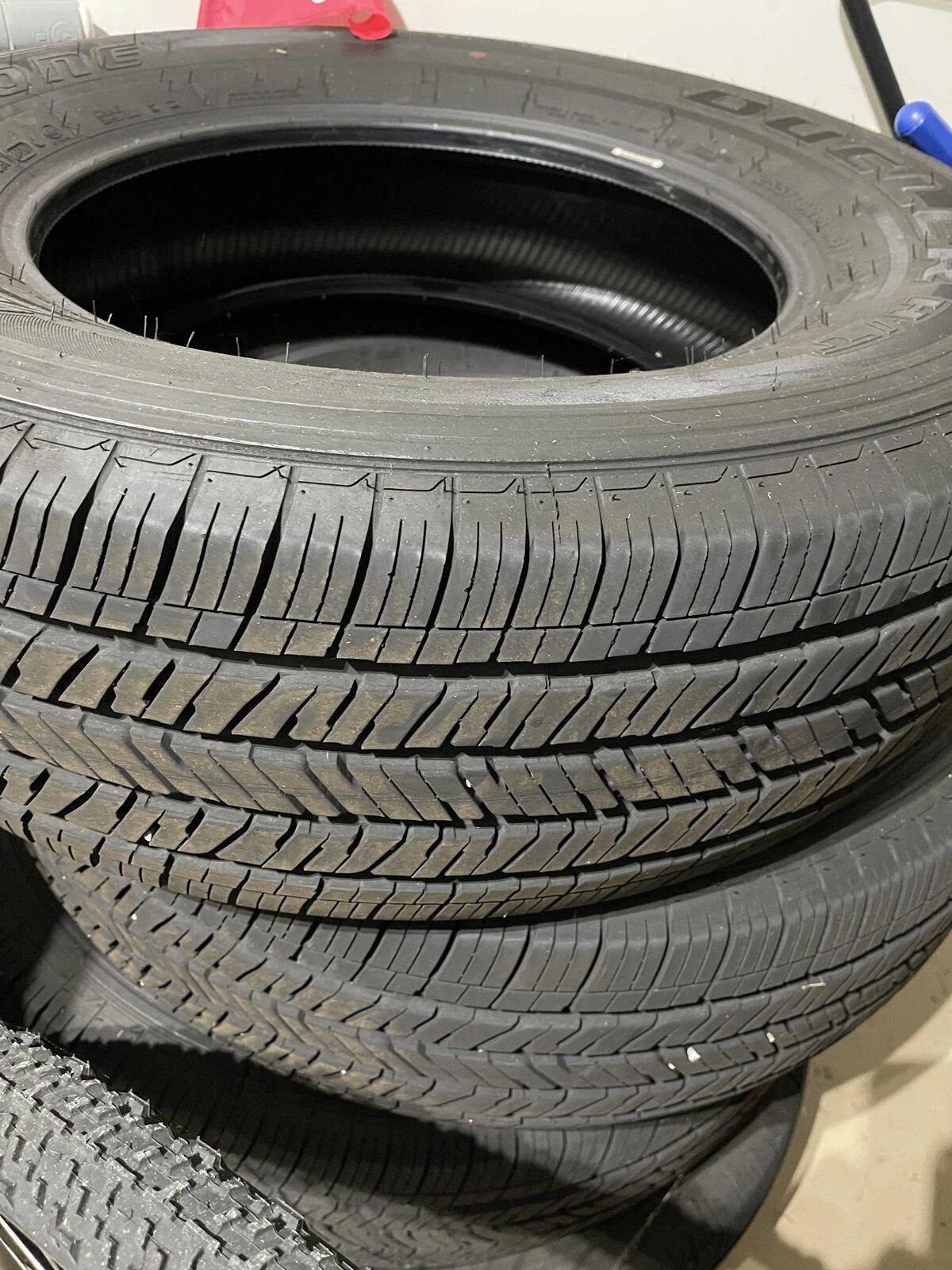 Jeep Gladiator Bridgestone Dueler 255/70R18 set with 500 miles 939ACC1A-B654-425B-8314-3C6940E3B8AB
