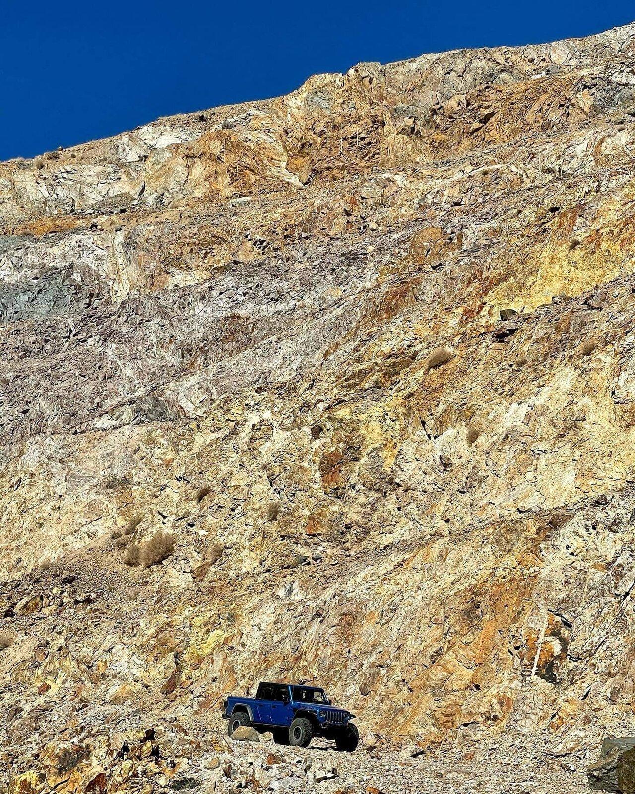 Jeep Gladiator Hydro Blue Diesel Rubicon  - “The Blue King” 18F79C8F-E89B-40FC-B38B-61CA8AE47283