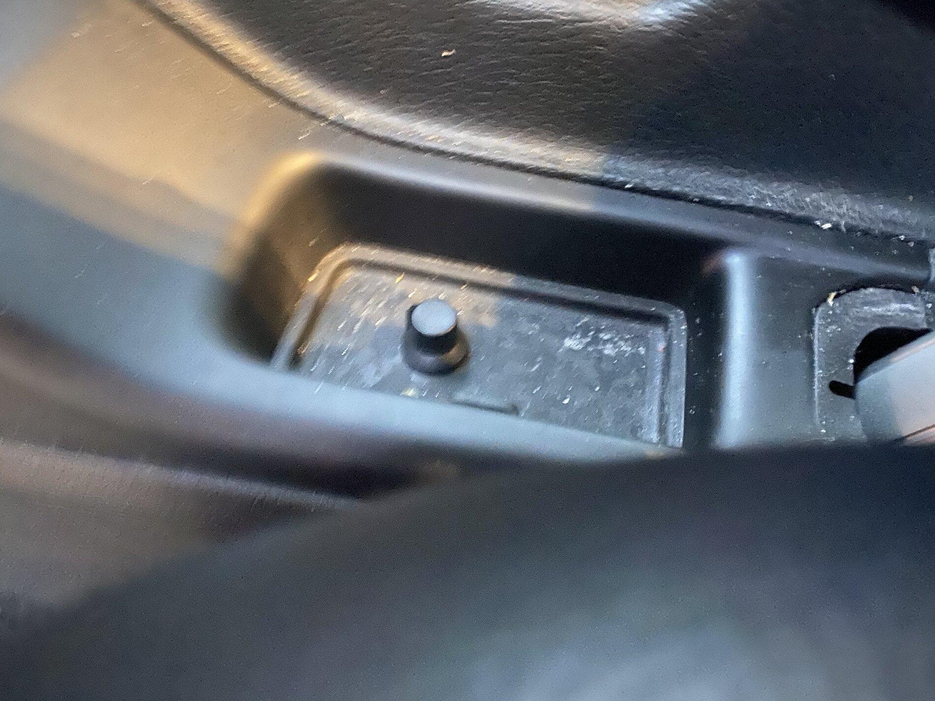 Jeep Gladiator Bass knob mounting... where did you put yours?!? DCFEFA52-1E76-43AC-AD4A-6D520456974B