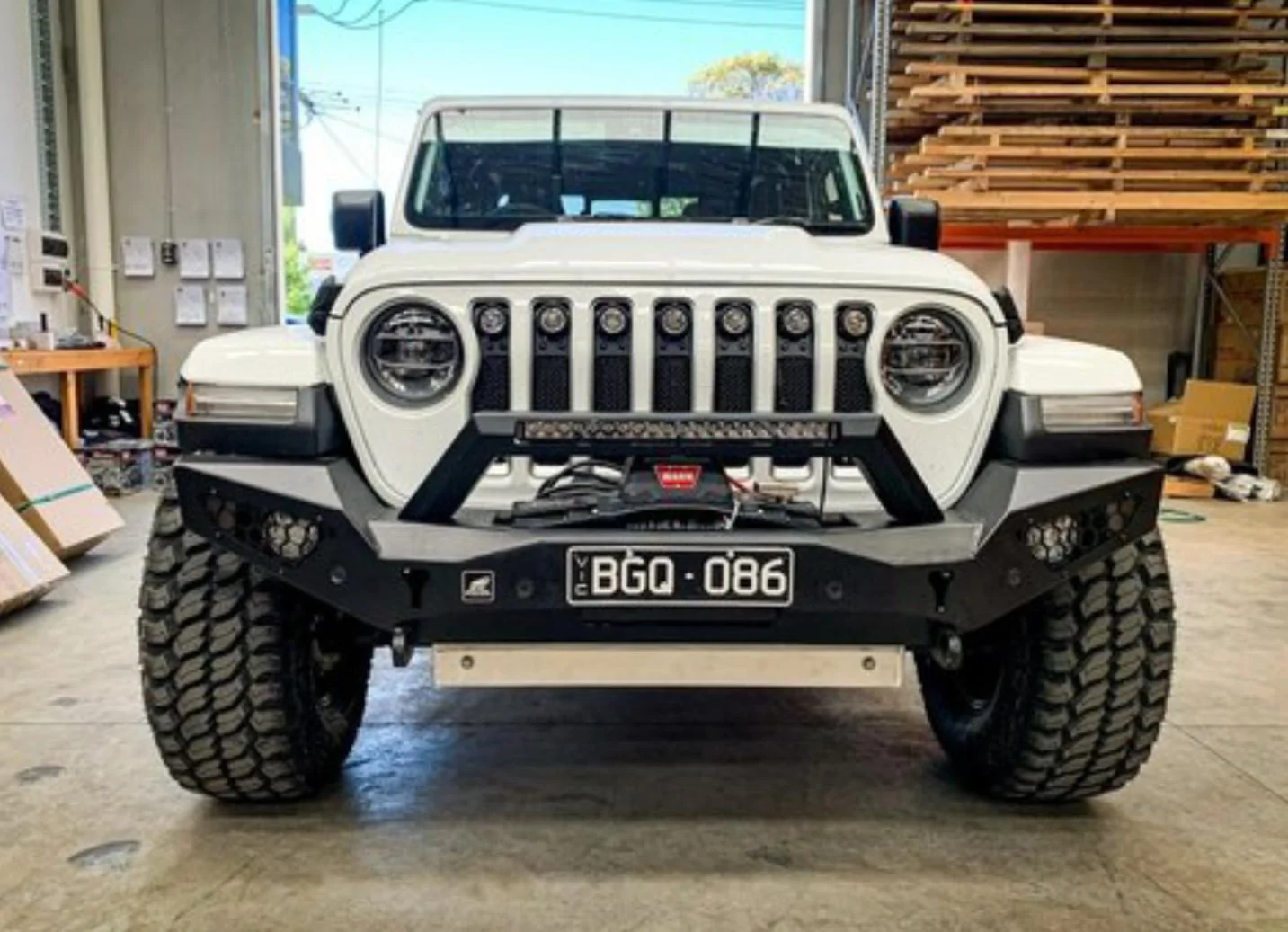 Jeep Gladiator aftermarket front bumper 76B9A8F5-DF1B-4508-95CD-1905166B9541