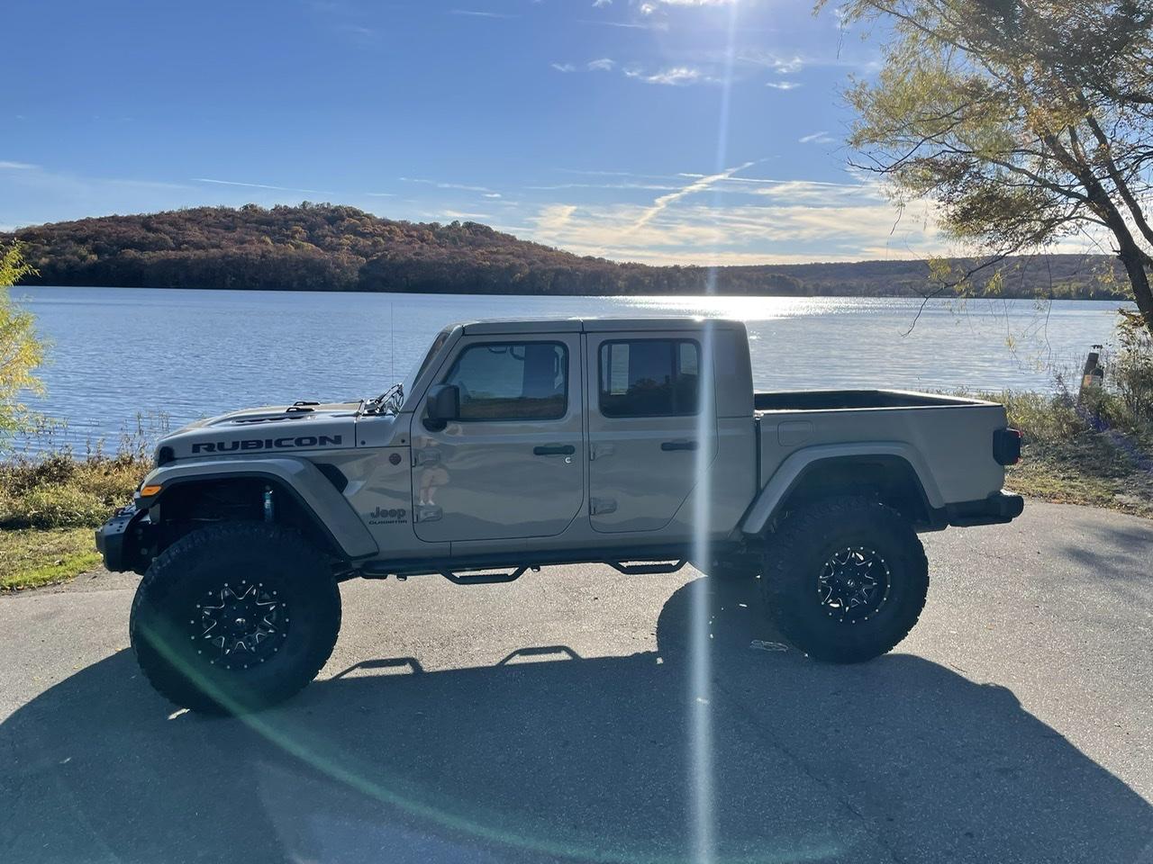 Jeep Gladiator GOBI Gladiator JT Club 9EAF24E4-4CFD-4C13-8F31-825E319B994D