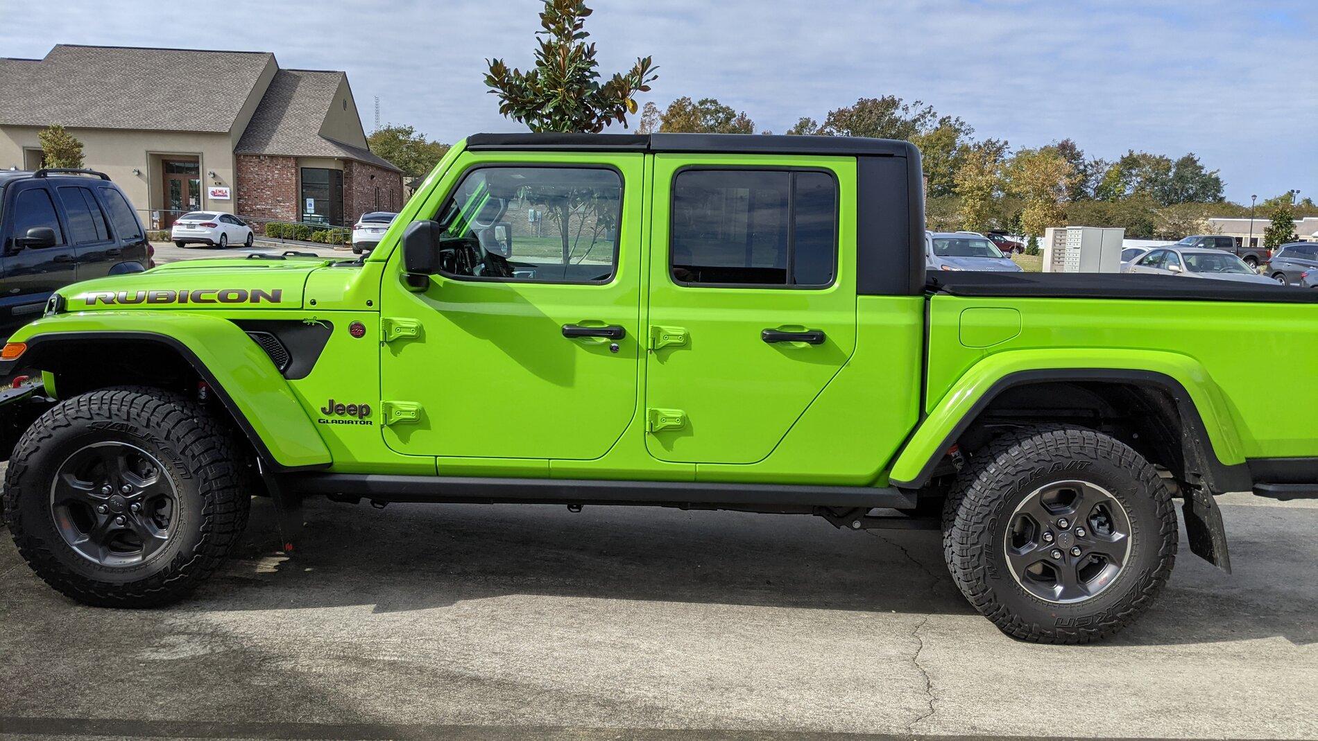 Jeep Gladiator GECKO GREEN Gladiator Club PXL_20211115_165720657