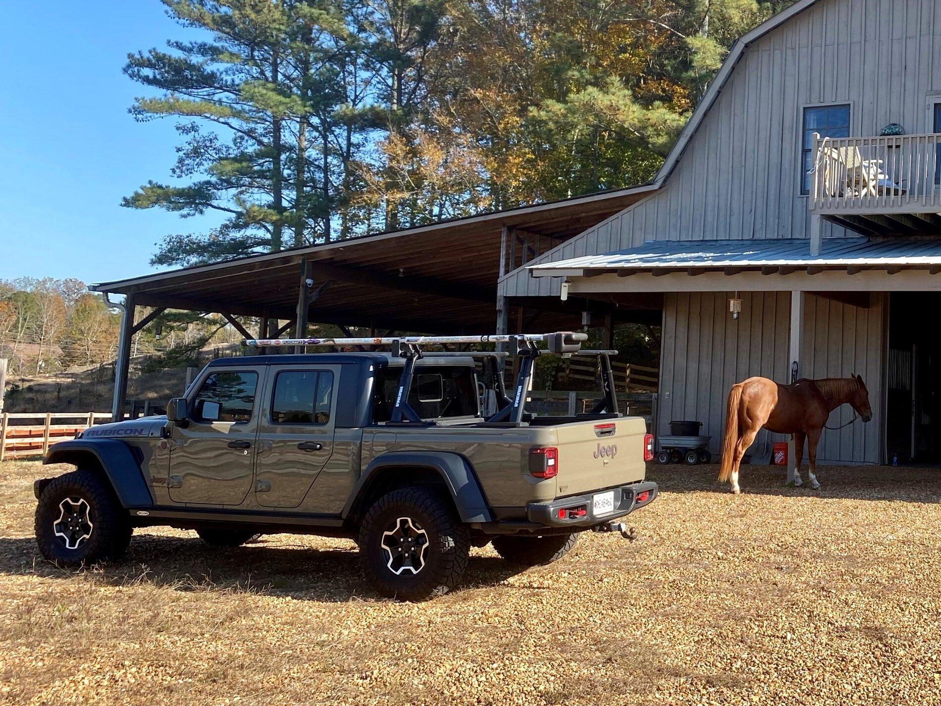 Jeep Gladiator Anyone have the Daystar 3/4” level kit or just the 1” Teraflex puck installed? srere