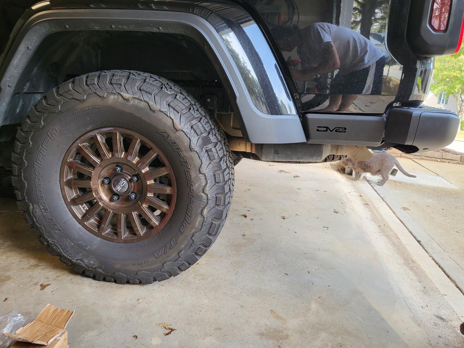 Jeep Gladiator protect side of bed? 20211024_154807