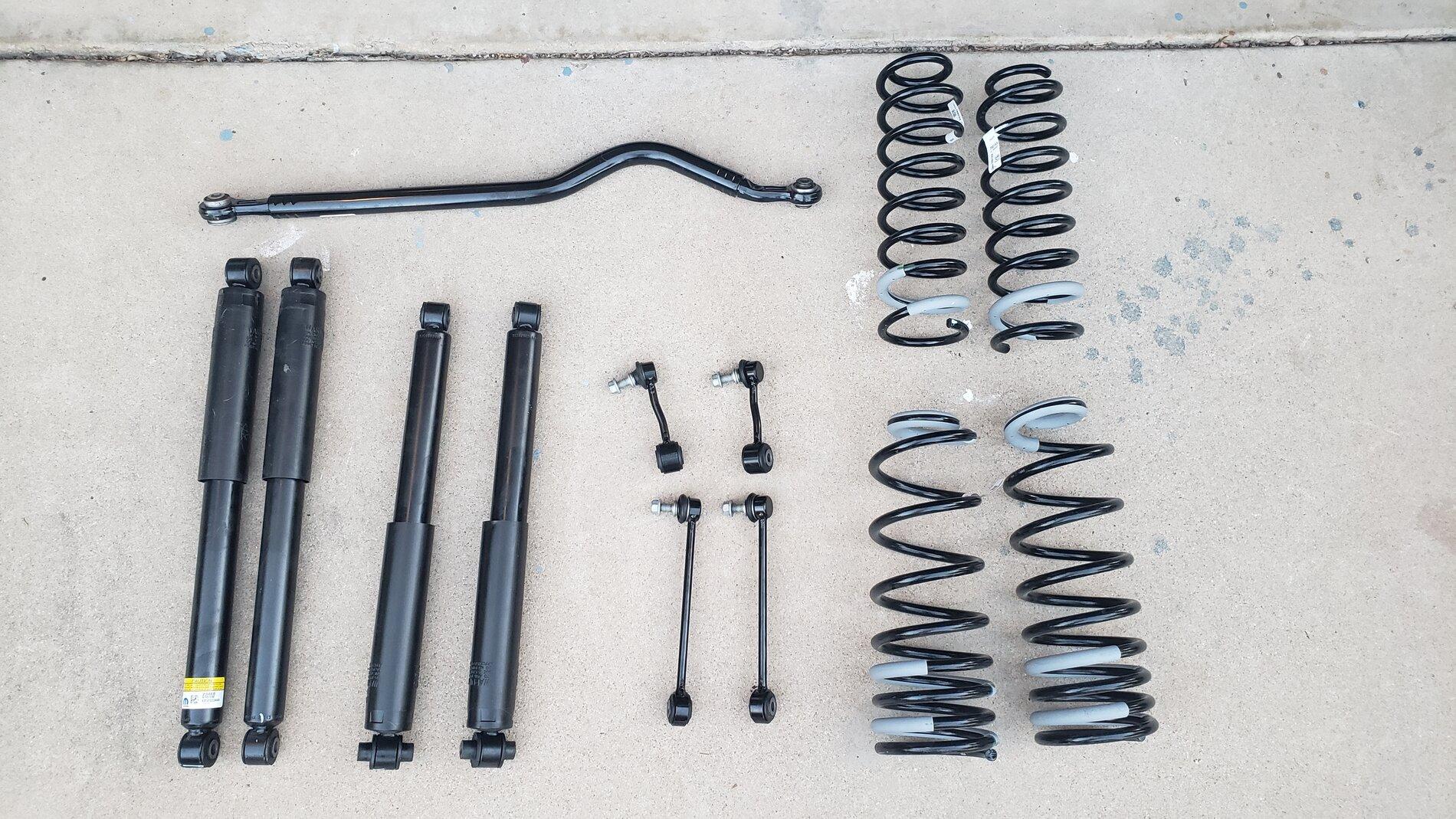 Jeep Gladiator Max tow suspension take offs. 0 miles 20211115_170220