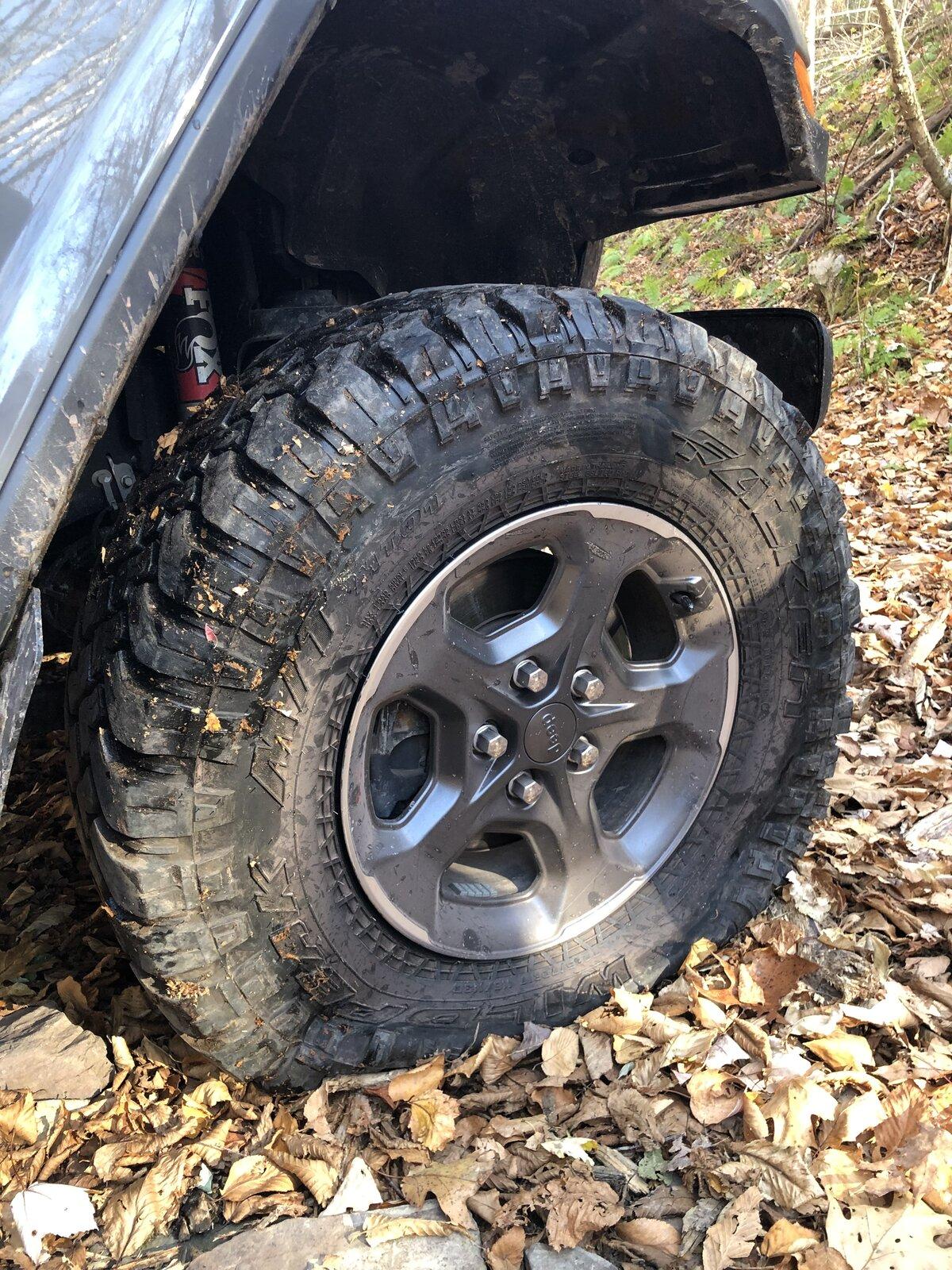 Jeep Gladiator Flagpole Knob, VA trip was a blast 1C9C9B5E-DA12-4ECB-9F88-3A38EA9672C5