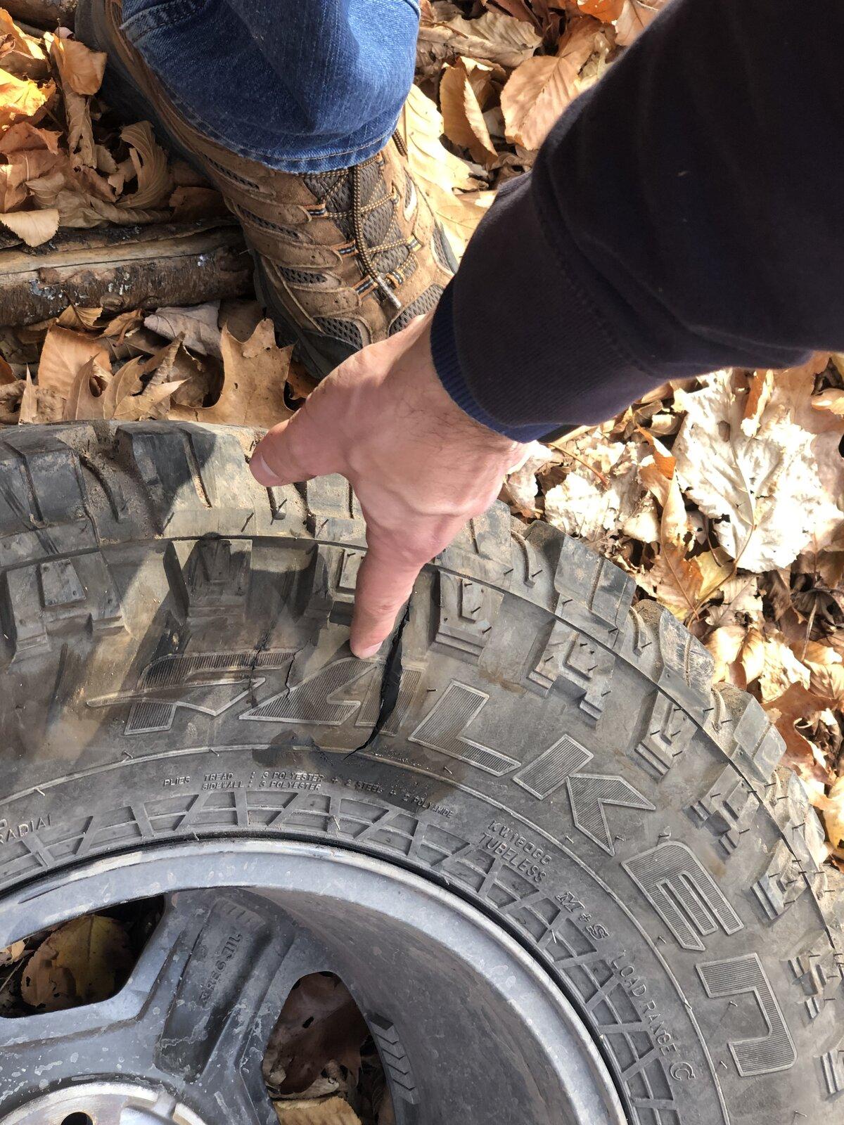 Jeep Gladiator Flagpole Knob, VA trip was a blast C0C4C915-5741-4F0C-8D24-12C7E6B5EE23