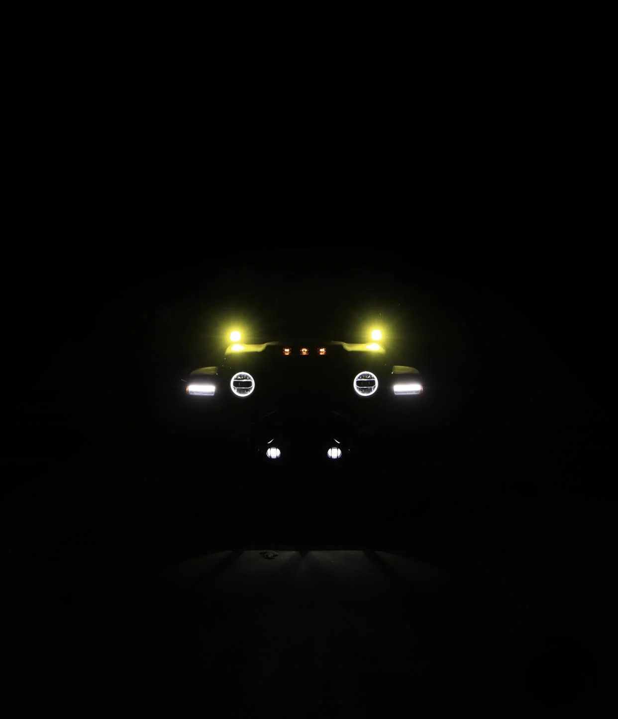 Jeep Gladiator (VolatileA) Big Sur - 2021 Sting Gray Mojave Build 213FD257-FD83-4F08-87C1-7A228DC69D2F