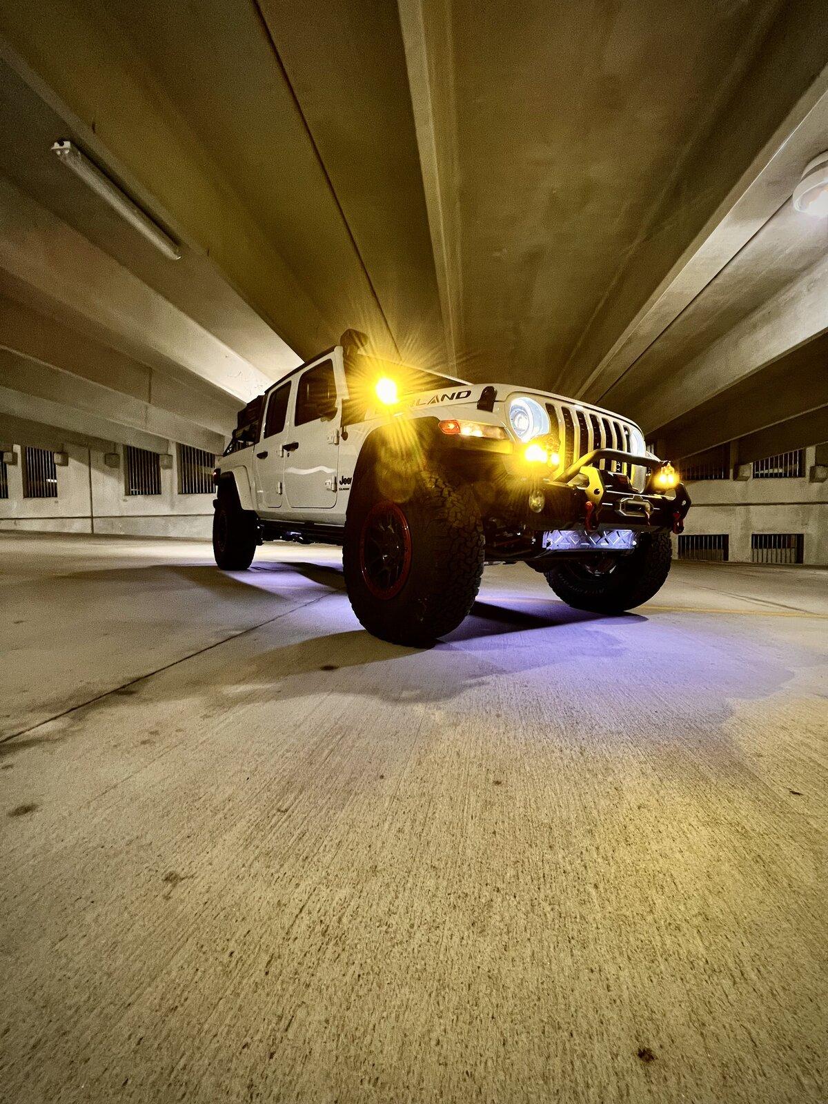 Jeep Gladiator I've got a (good) problem? IMG_1527