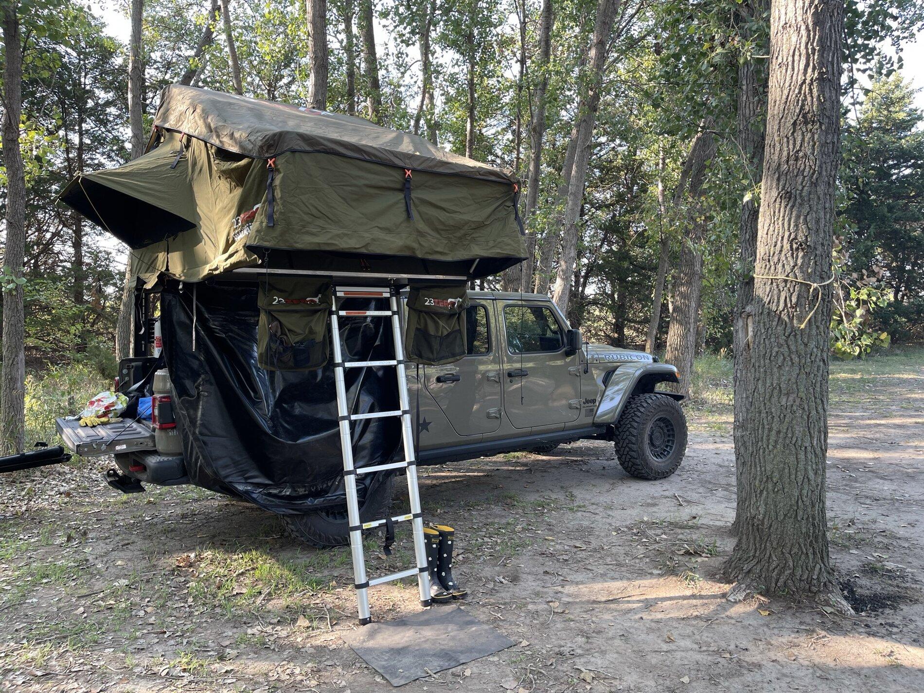 Jeep Gladiator Bed Rack and Roof Top Tents E8BD3920-50C7-4C1B-B823-259D8CC7557B