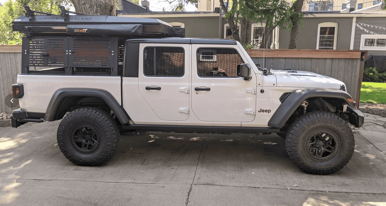 Jeep Gladiator Anyone running Jk Borah wheels how much do they stick out? 1637251022191