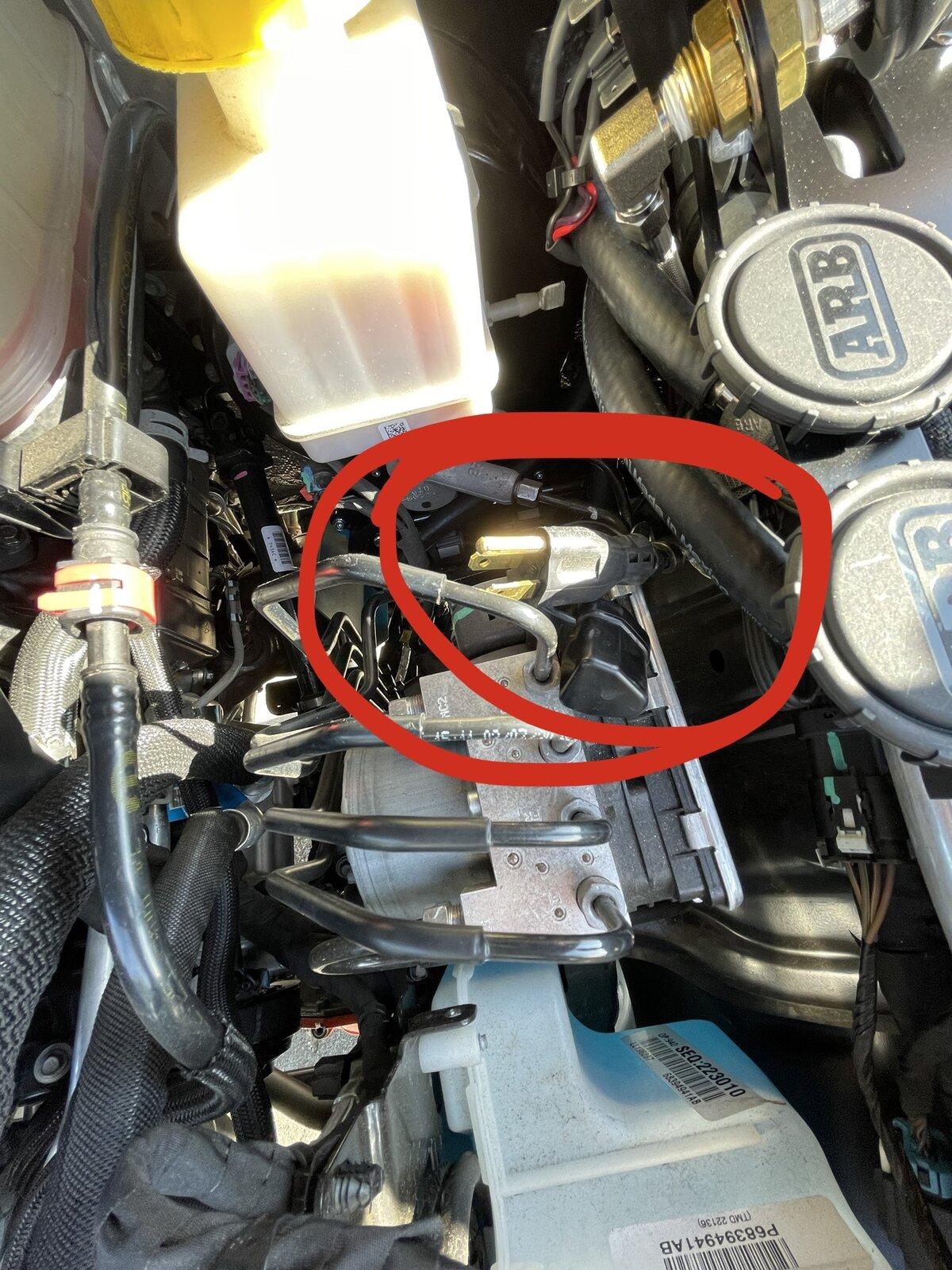 Jeep Gladiator Anyone know what this is for??? 4166EF19-779E-443C-BBE4-5A4553EED38C