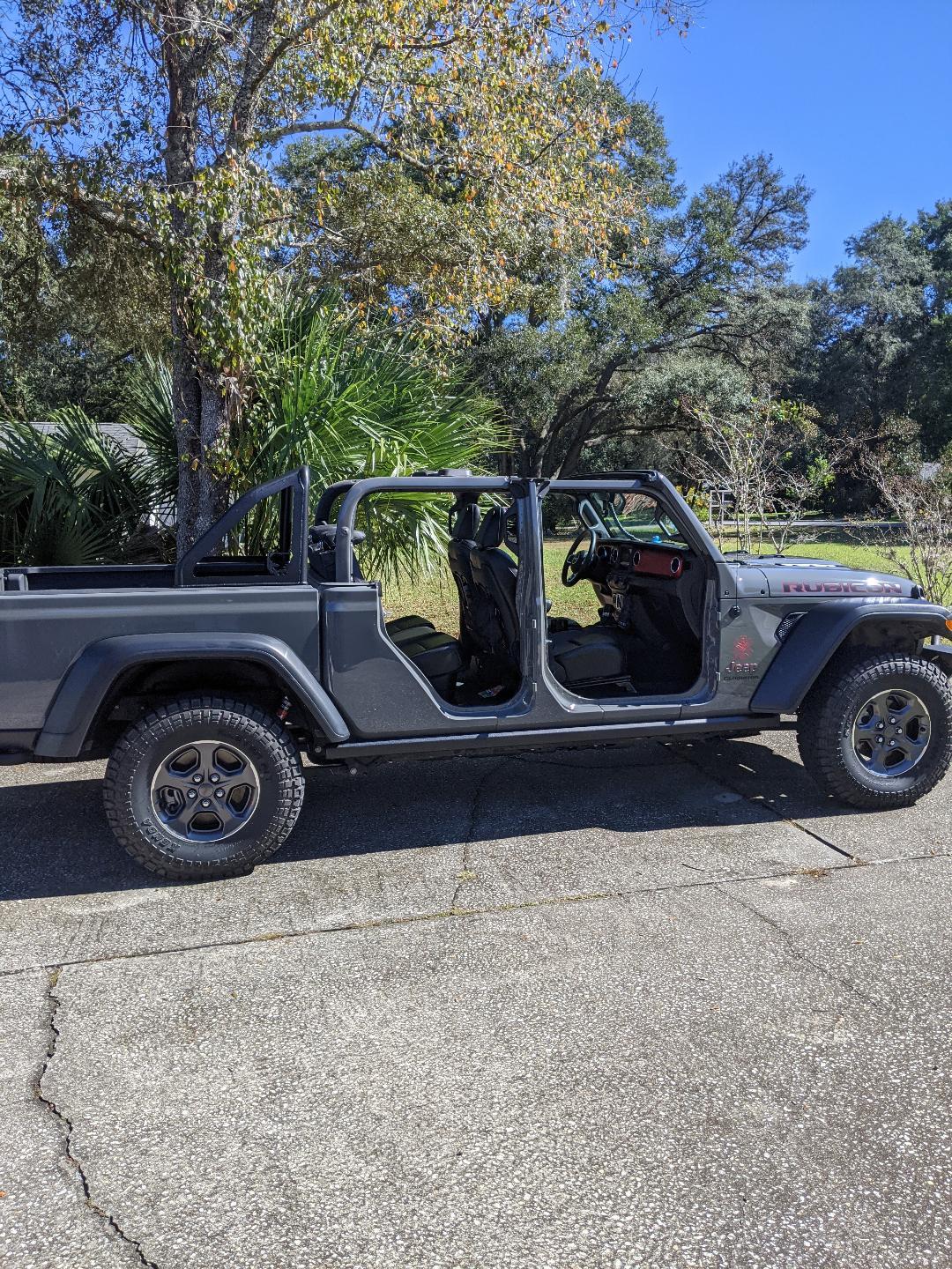 Jeep Gladiator Reverse cycle topless/doorless TOPLESS1