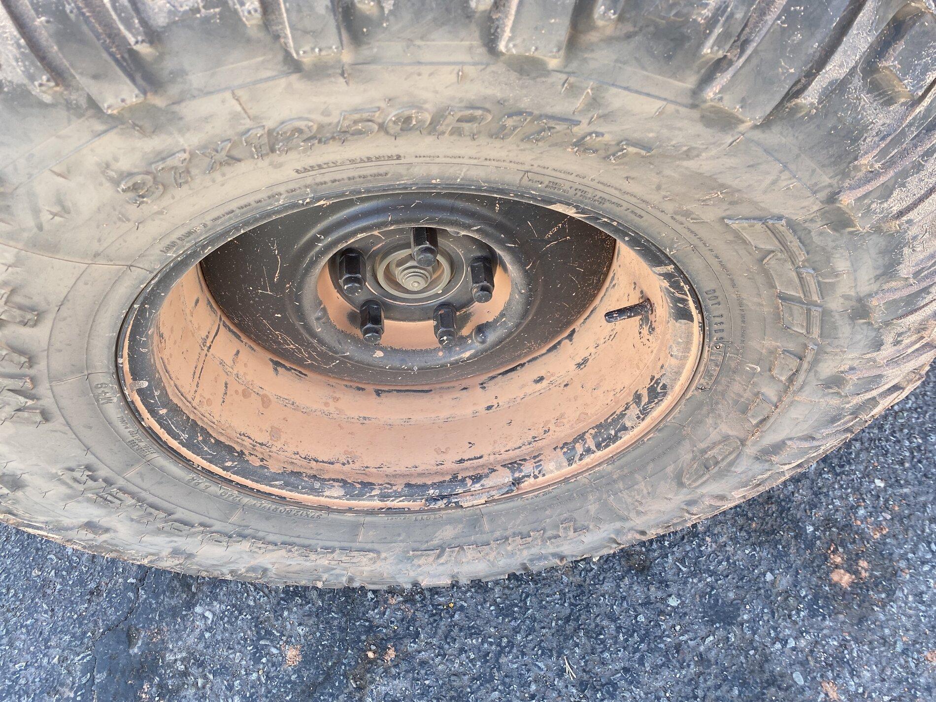 Jeep Gladiator Alloy vs Steel wheels EF4703FE-1DE9-46B9-A418-B311839E9D0C
