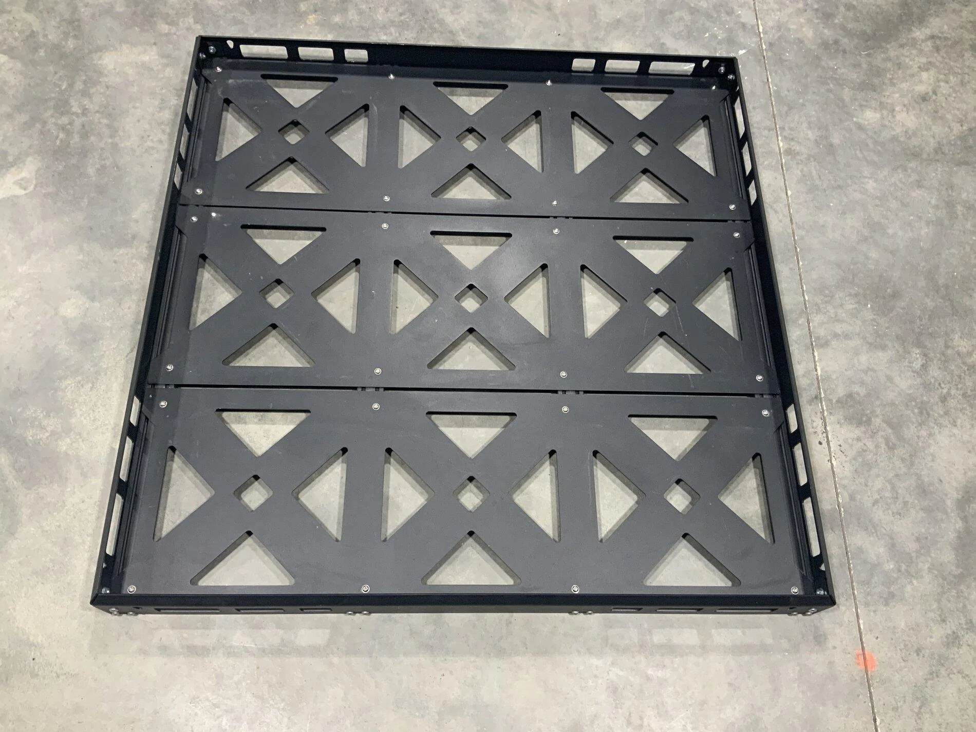 Jeep Gladiator JCR Aluminum Universal Cargo Basket A86FBBF2-DD6B-4CB0-A717-79DB5BADBA7E