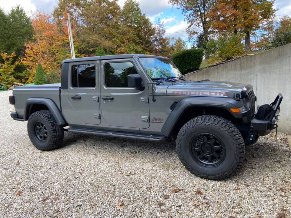 Jeep Gladiator Baja Boss AT Tires Juck 1