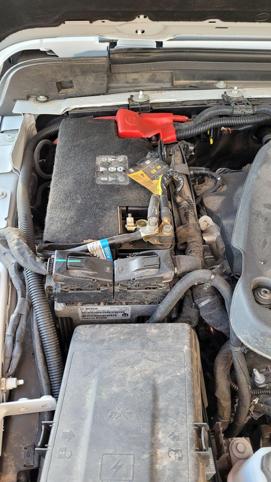 Jeep Gladiator Another 813/ARB (behind the seat) thread... 20211111_155639