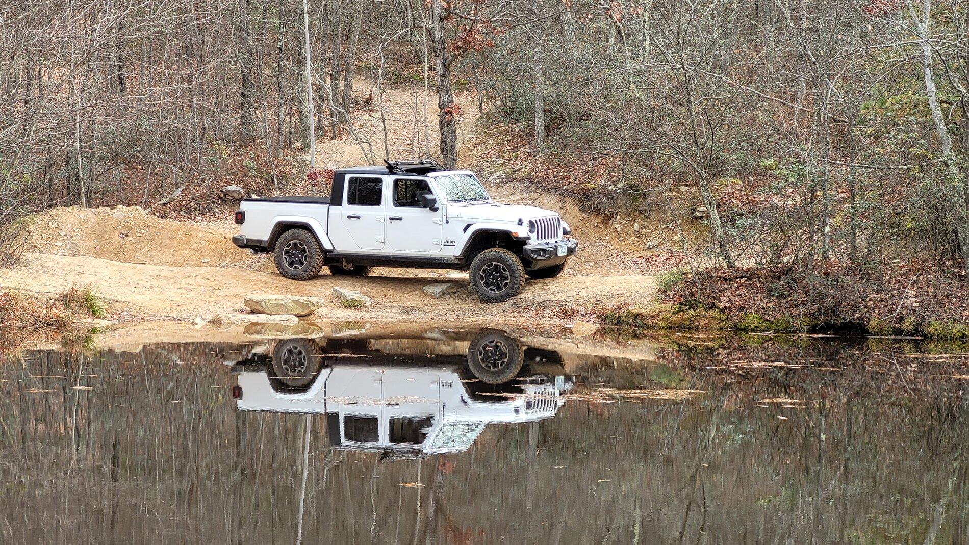 Jeep Gladiator Peters Mill, VA 11/20/21 20211120_115549