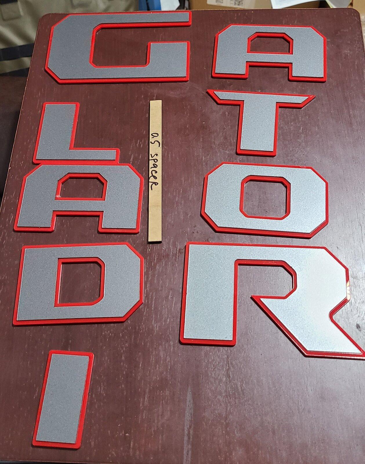 Jeep Gladiator Which tailgate badge kit do you like best 20211119_221526