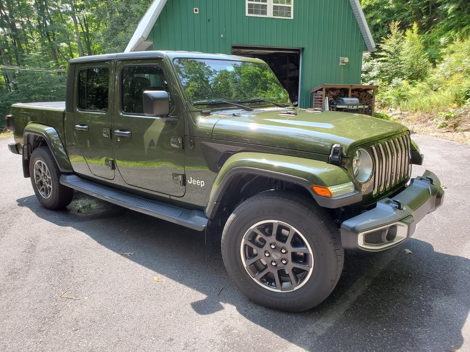 Jeep Gladiator Tires for stock Overland? 20210724_144901