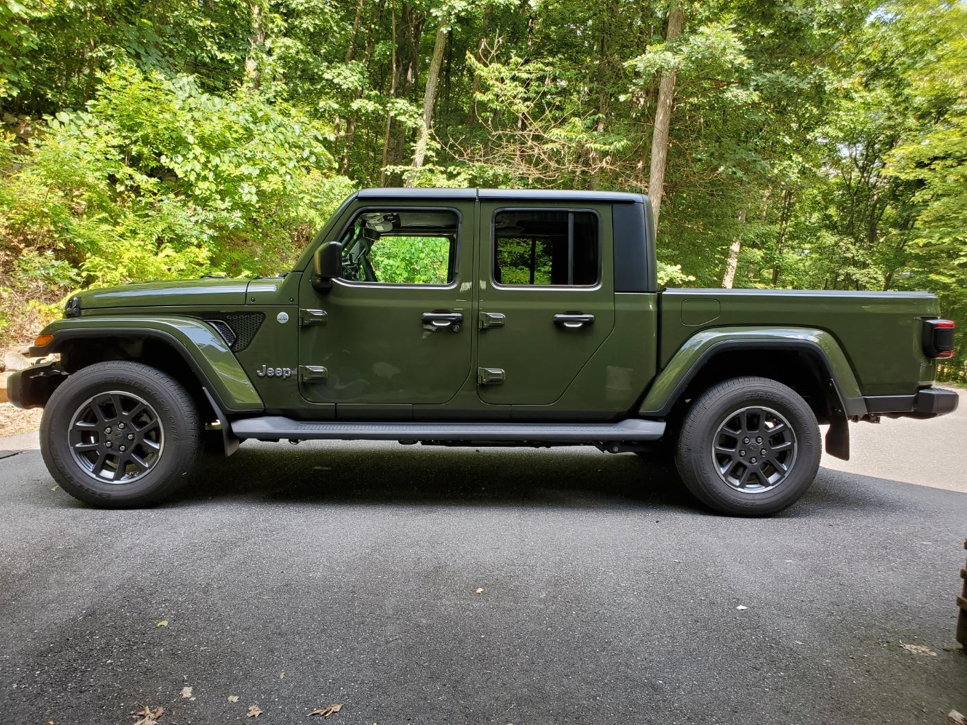 Jeep Gladiator Tires for stock Overland? 20210725_151348