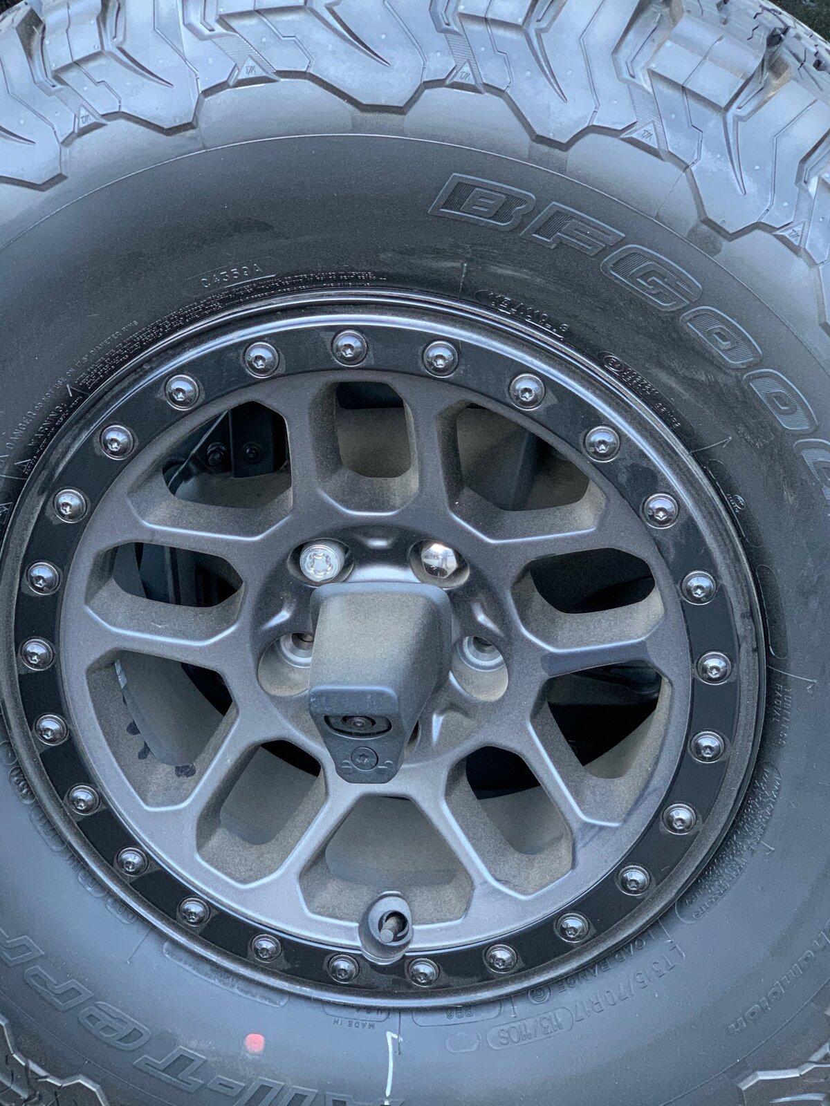 Jeep Gladiator Mopar wheels from JL xtreme recon package. Not bronze 28EBDBB9-97A2-4028-A4DF-DDBCC5A7B873