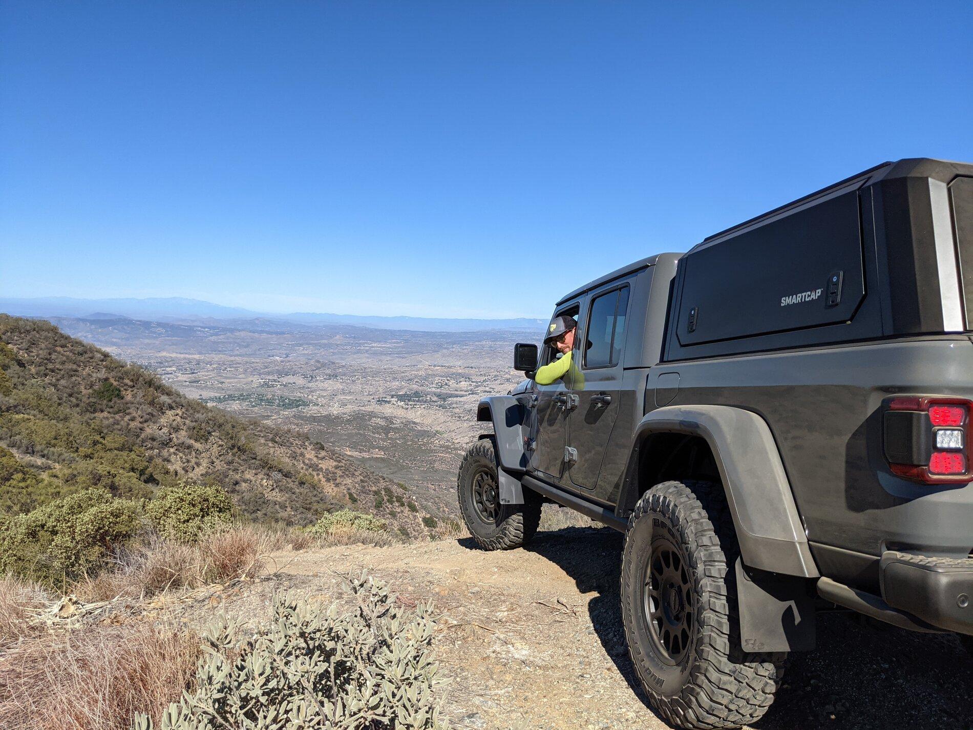 Jeep Gladiator AEV 2.5" DualSport on Rubicon Diesel PXL_20211106_183719465