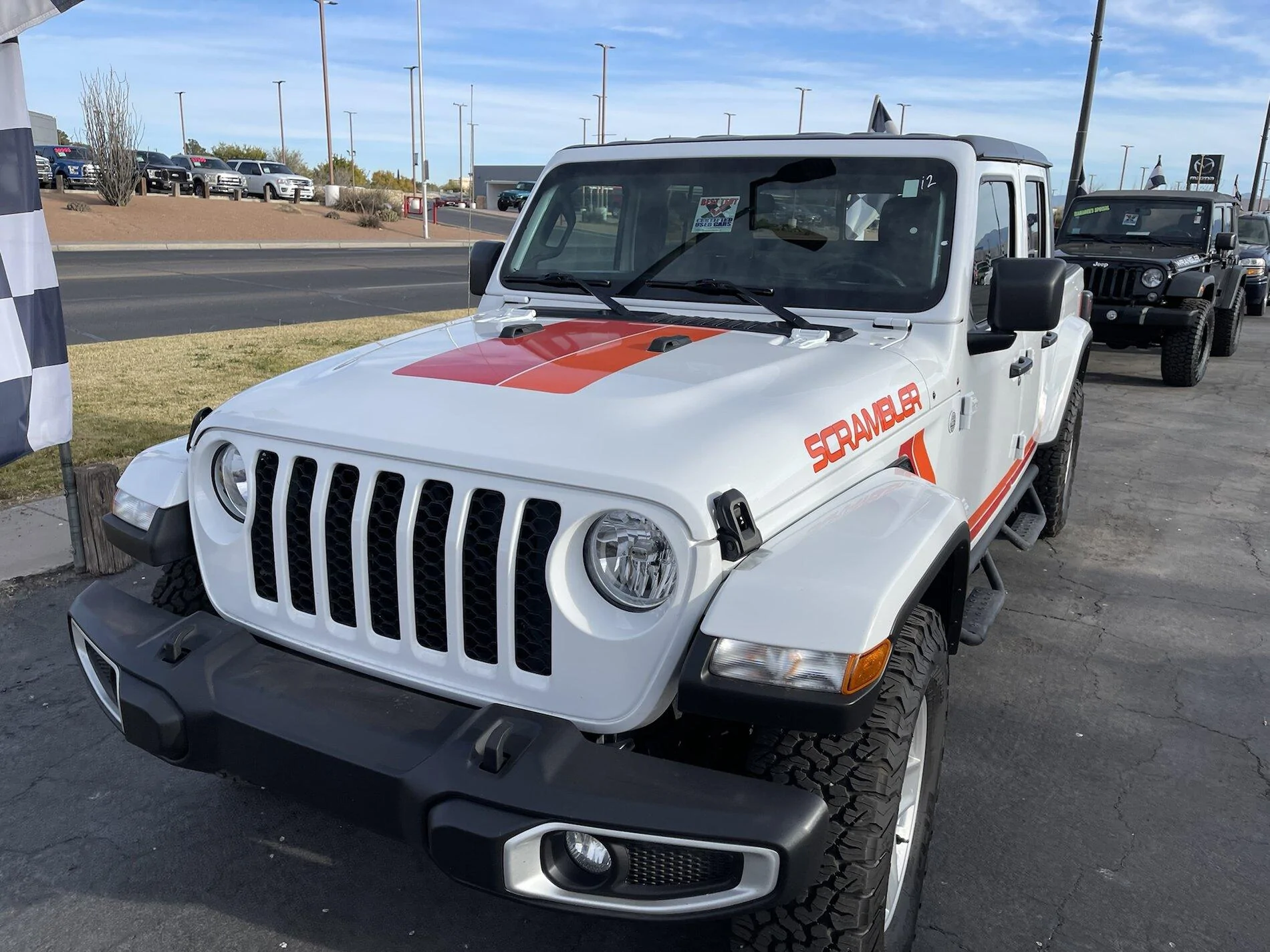 Jeep Gladiator @ShadowsPapa BADAB49F-35B0-4A02-85BF-E4C6461BE8C2