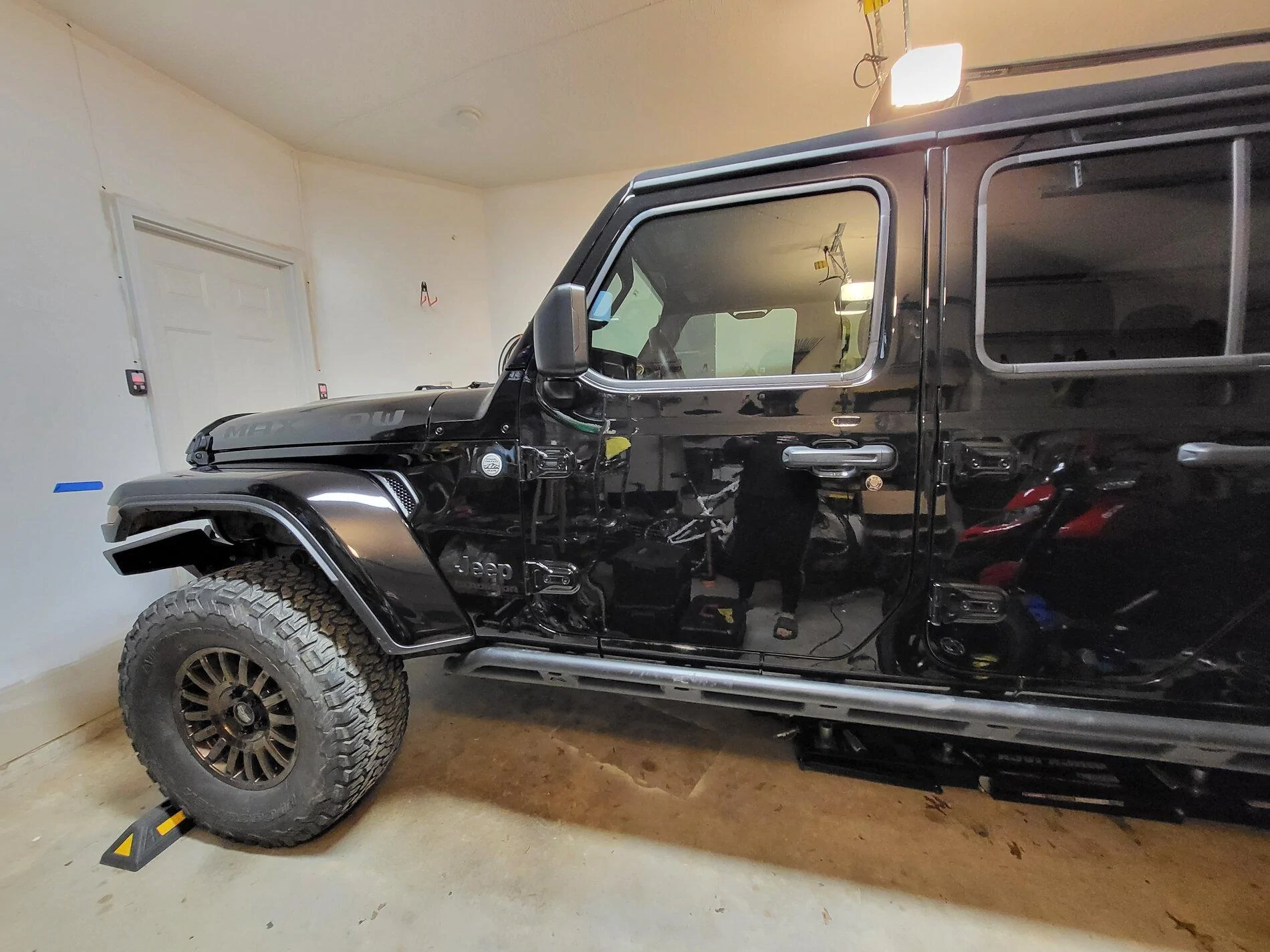 Jeep Gladiator Aonarch's 2021 Sport S Max Tow 20211122_174819