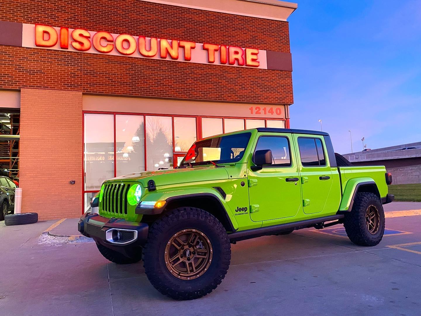 Jeep Gladiator GECKO GREEN Gladiator Club 78E7414D-3A0B-4688-9085-5394DCB7D5B3