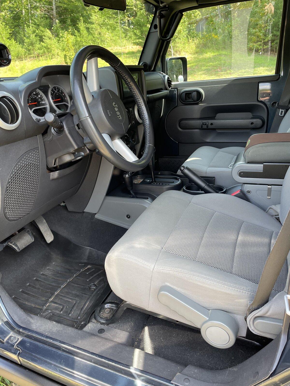 Jeep Gladiator 2008 JKU LS Swapped 61D0973B-887D-48EE-83FB-9EAC47D12111