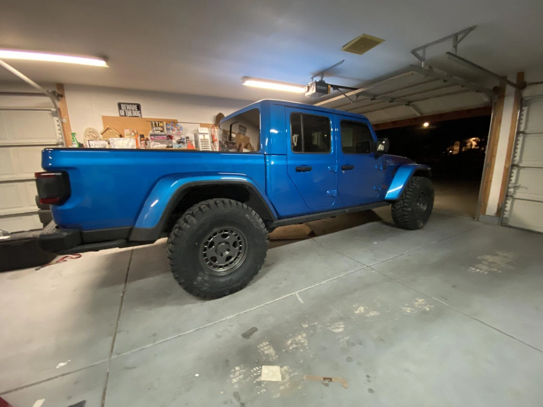 Jeep Gladiator SHOW ME YOUR WHEELS! DE1E781D-4E73-4DDC-AEE3-3B6F521471F8