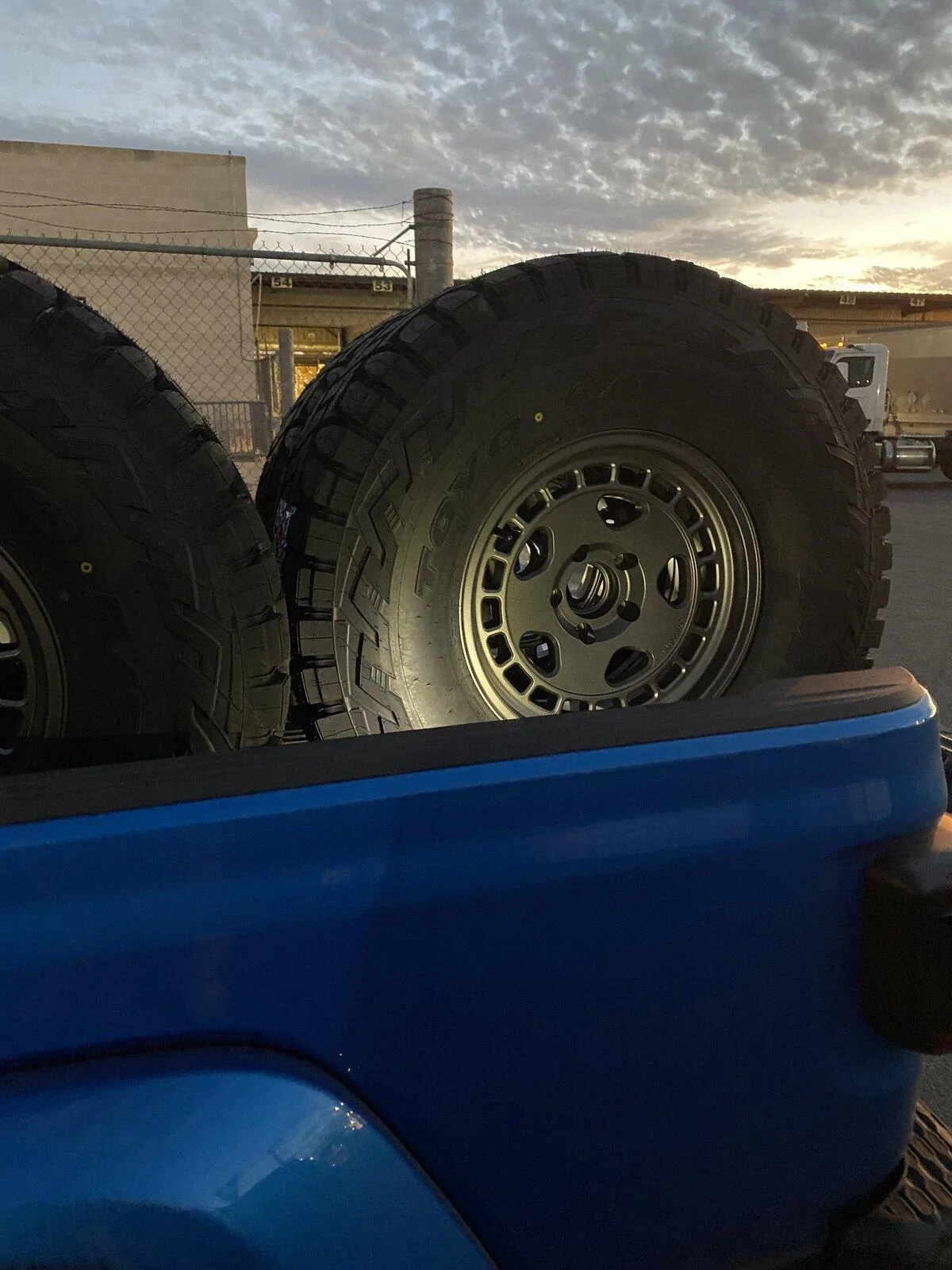 Jeep Gladiator SHOW ME YOUR WHEELS! CC6A2D2C-F64A-4161-B37B-7BD84A2EEA5A