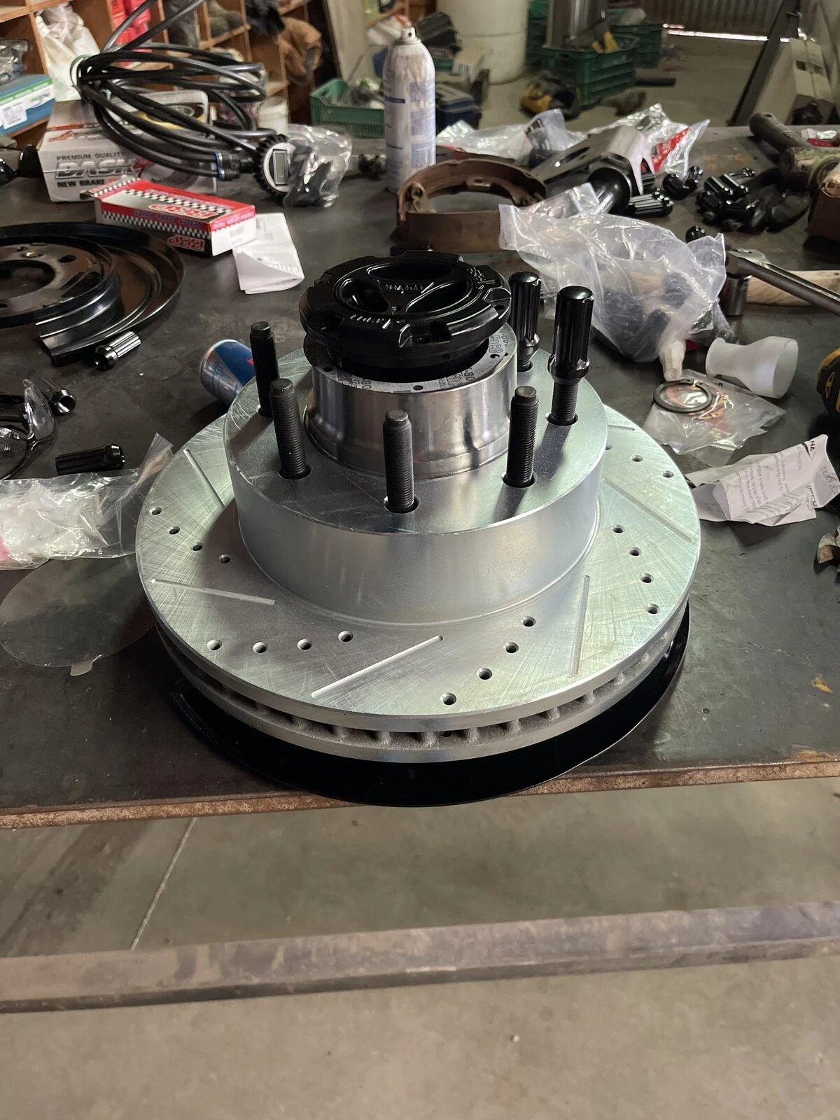 Jeep Gladiator JUNK YARD FORD 1 TON AXLE SWAP 1041F3B1-C248-4345-B8E1-271D3CB60998