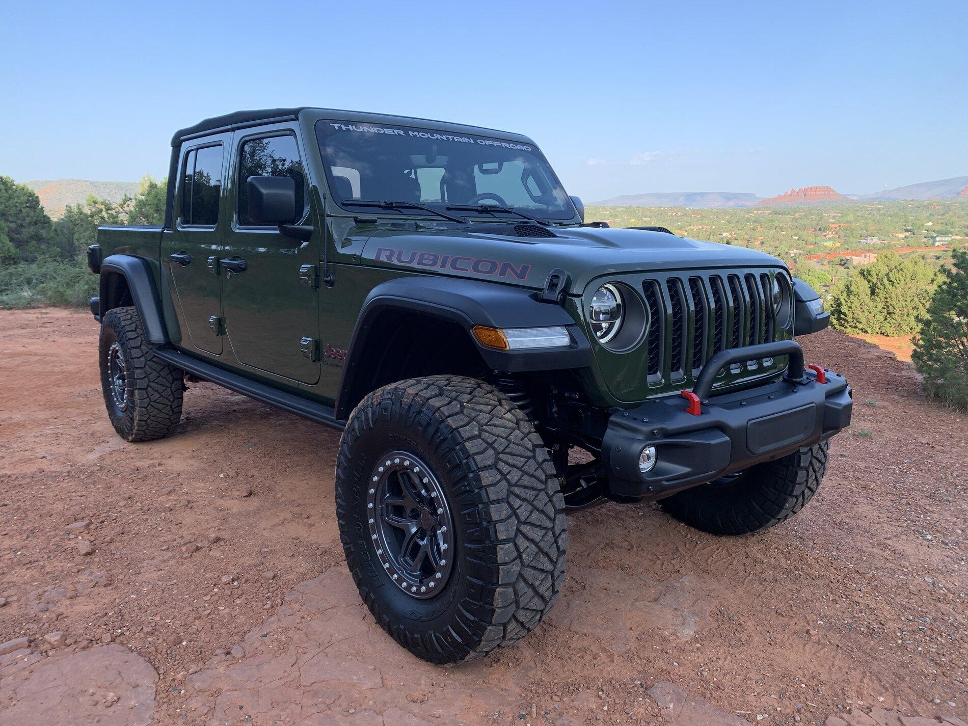Jeep Gladiator AEV Borah Wheels on your Gladiator? E2D515AE-ADCA-471E-A38A-67221669DDE3