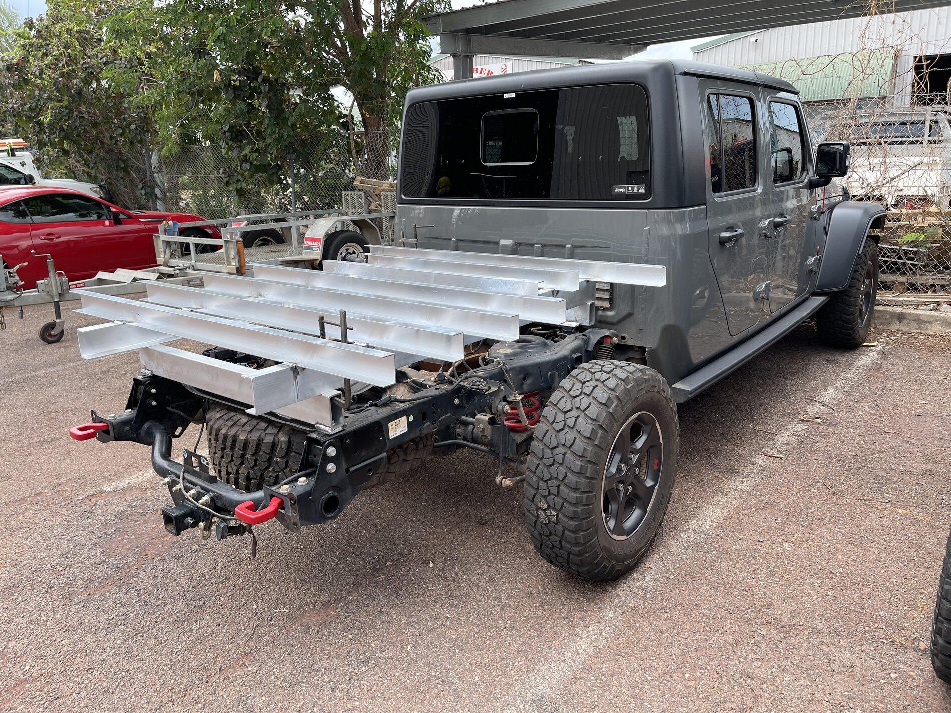 Jeep Gladiator Flat bed Gladiator build 08E65081-66B8-496C-850C-A2E5A846859A