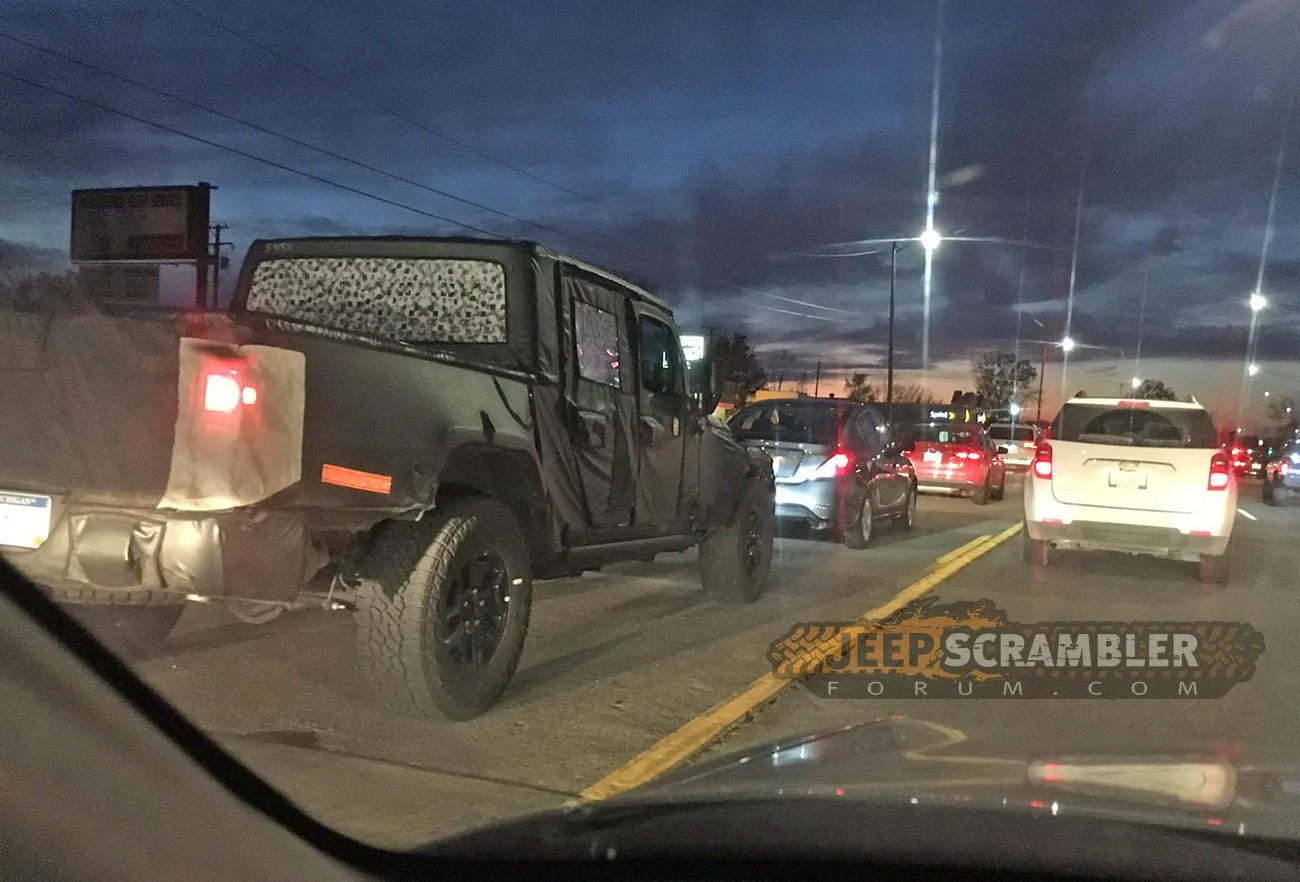 Jeep Gladiator First 2020 Jeep Gladiator Pickup (JT Wrangler) Video! Testing With Crew Chief Concept Jeep-Scrambler-JT-Pickup2